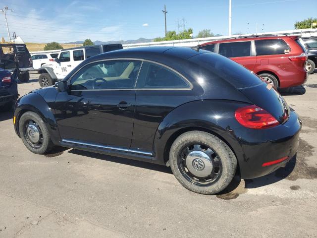  VOLKSWAGEN BEETLE 2015 Чорний