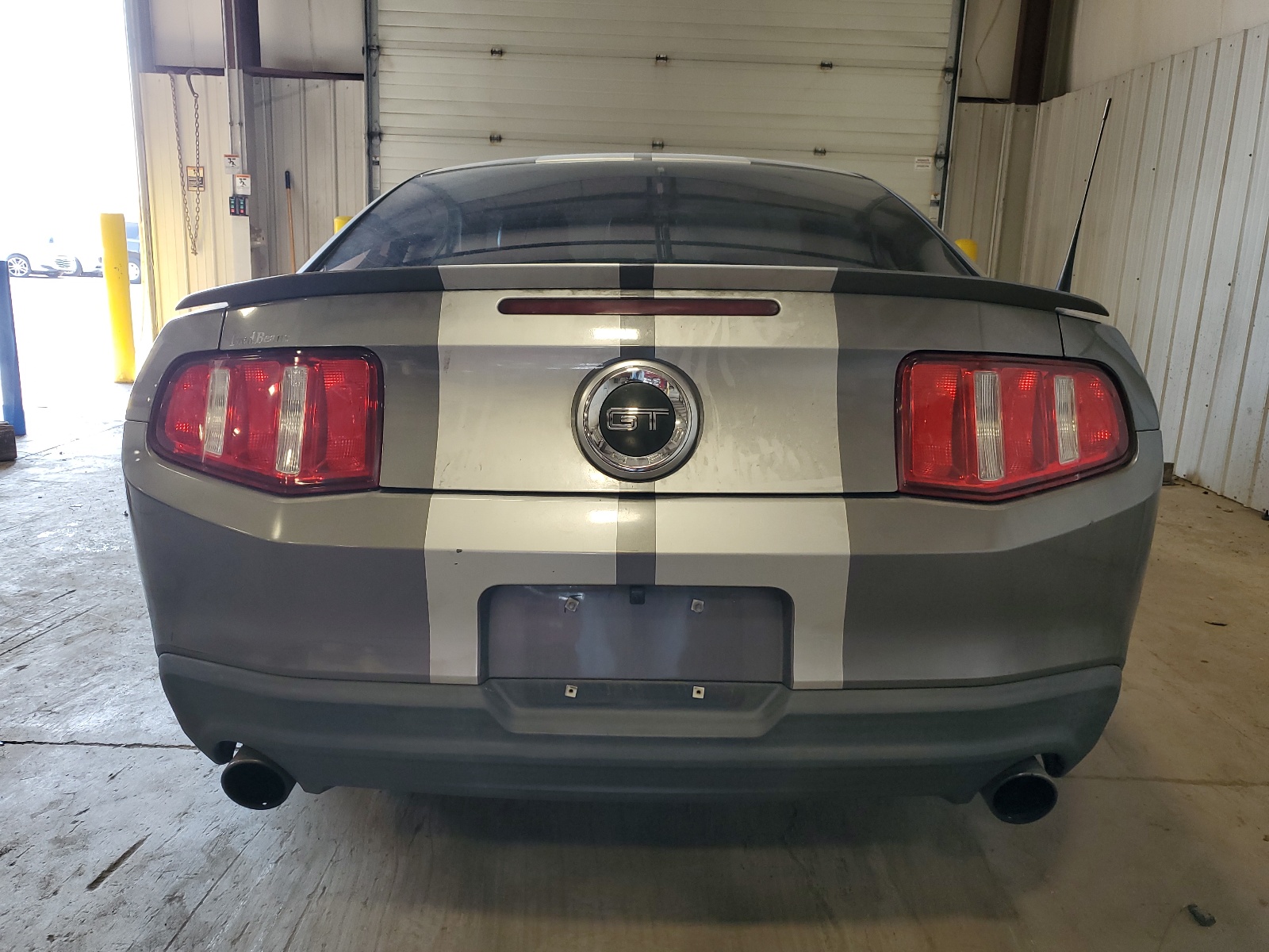 1ZVBP8CH4A5160999 2010 Ford Mustang Gt