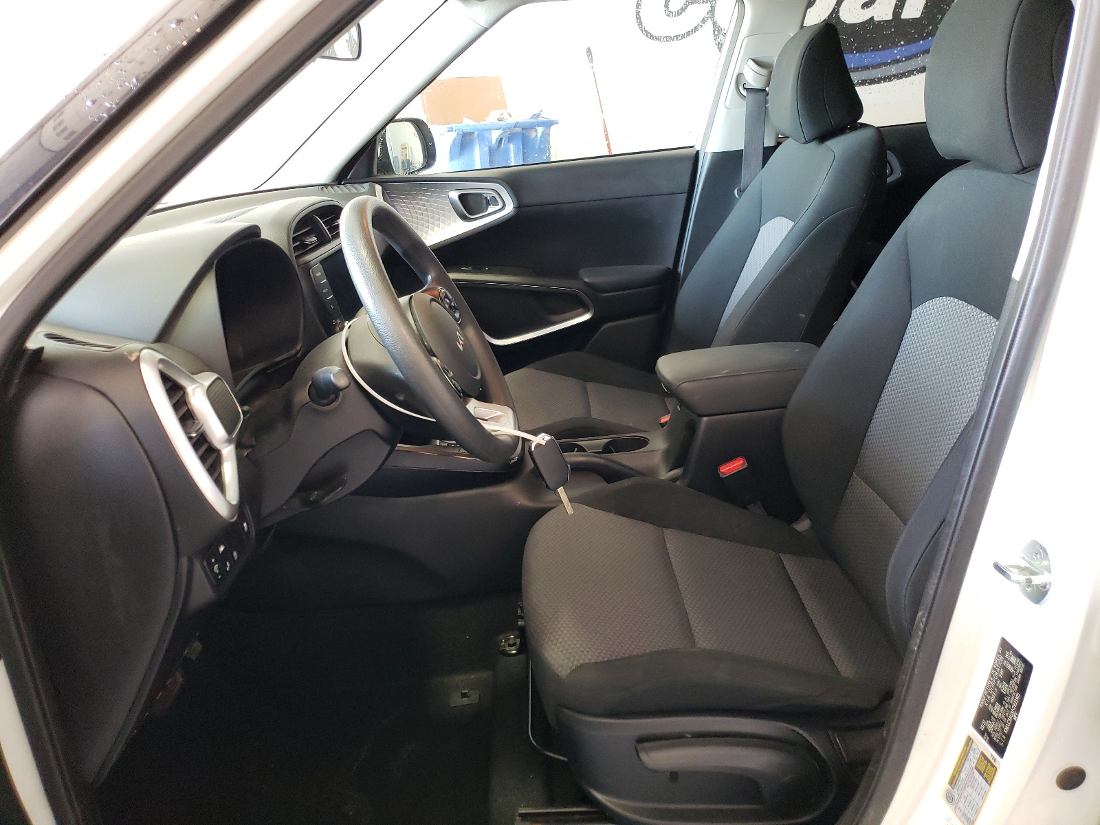 KNDJ23AUXN7833305 2022 Kia Soul Lx