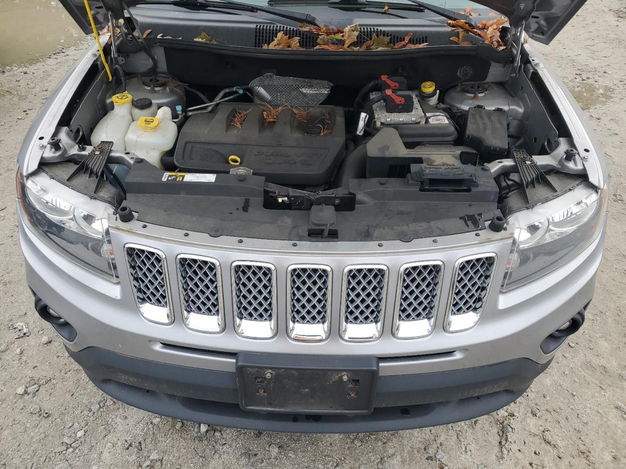 2016 Jeep Compass Latitude VIN: 1C4NJDEB1GD724111 Lot: 67843944