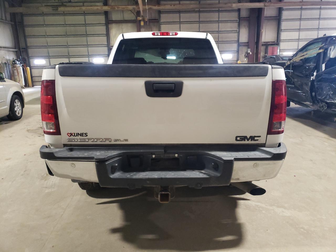 1GT4K0BG0AF152011 2010 GMC Sierra K2500 Sle