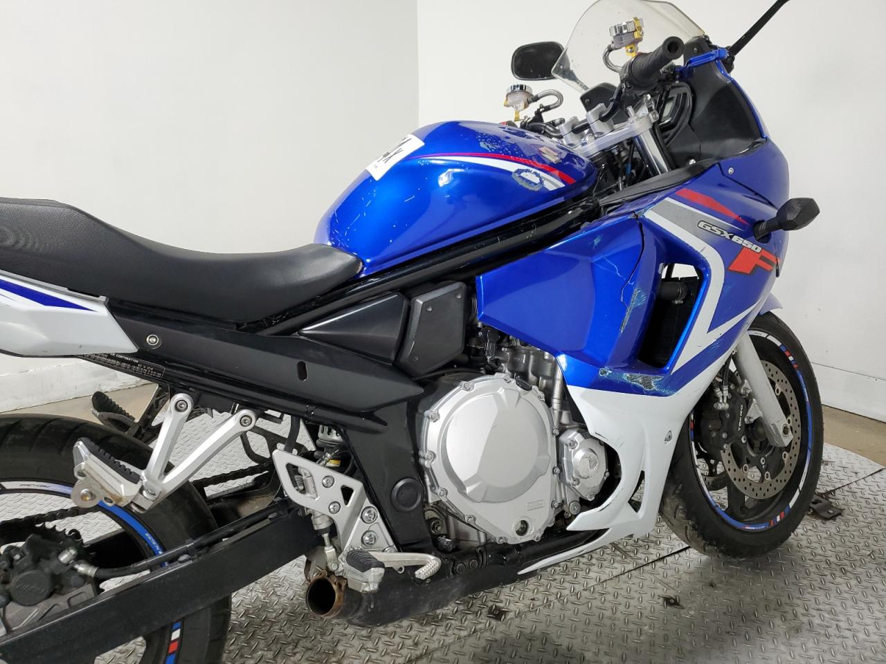 2008 Suzuki Gsx650 F VIN: JS1GP74A082103368 Lot: 65395604