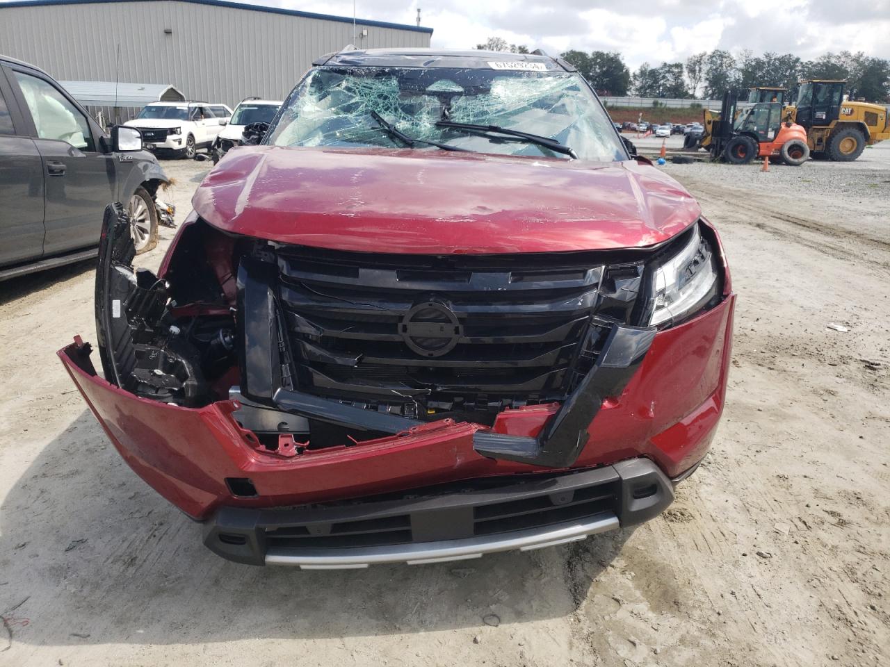 2024 Nissan Pathfinder - Image 5