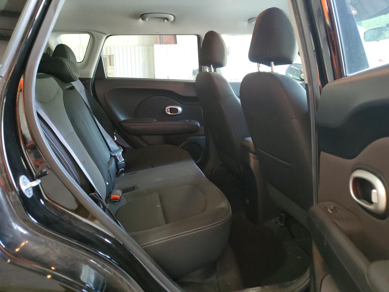 2018 Kia Soul + VIN: KNDJP3A5XJ7900490 Lot: 66722564