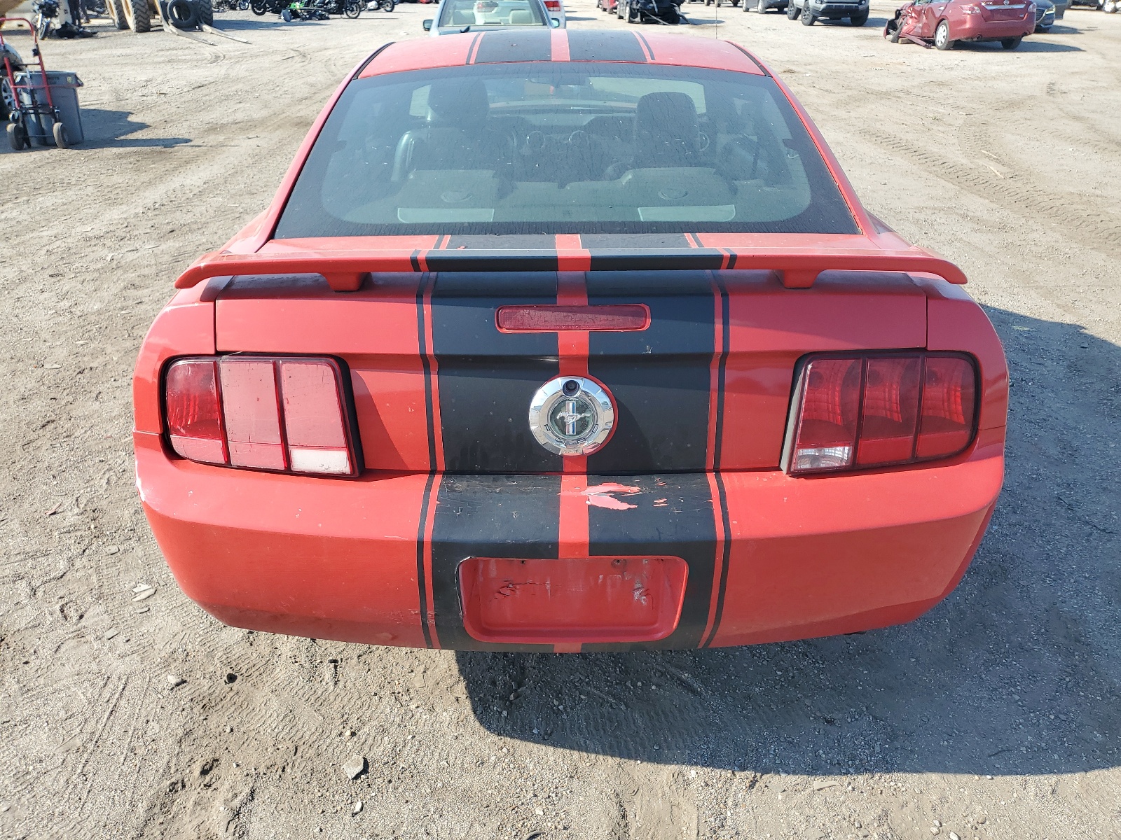 1ZVFT80NX55138132 2005 Ford Mustang