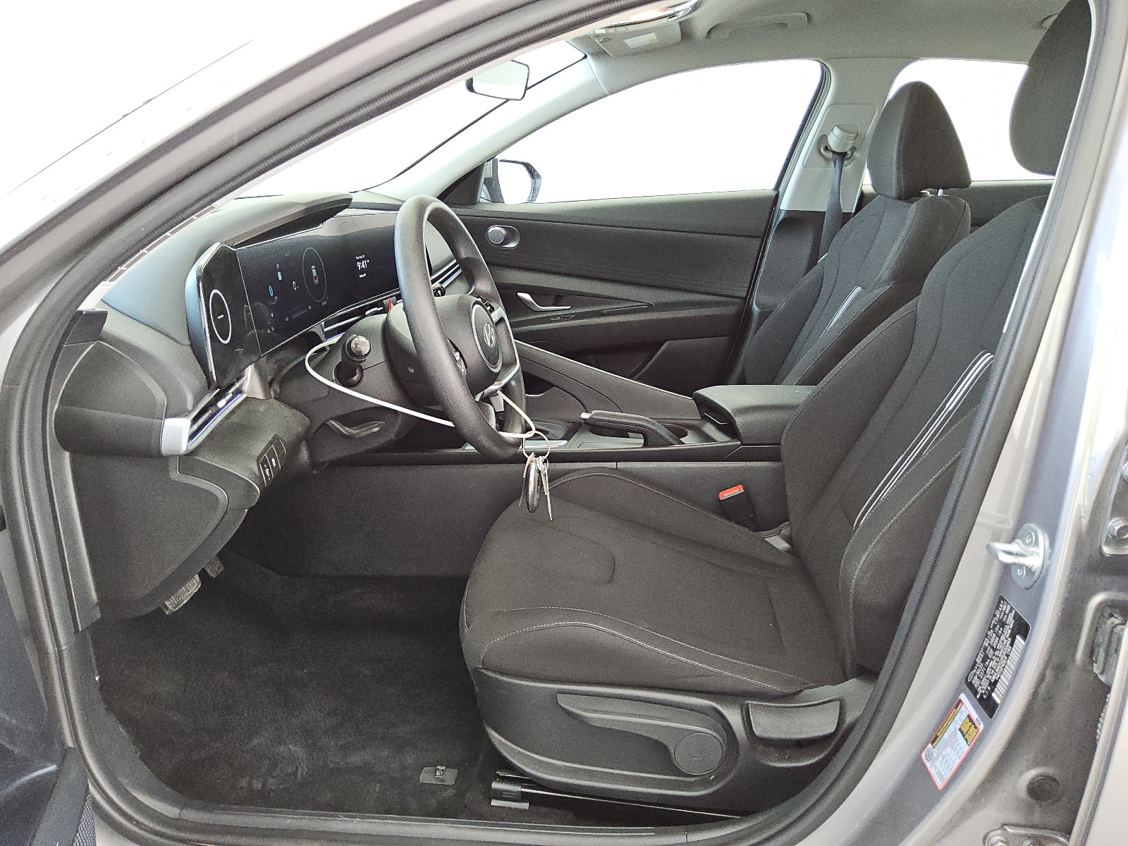 KMHLM4DG2RU650465 2024 Hyundai Elantra Sel