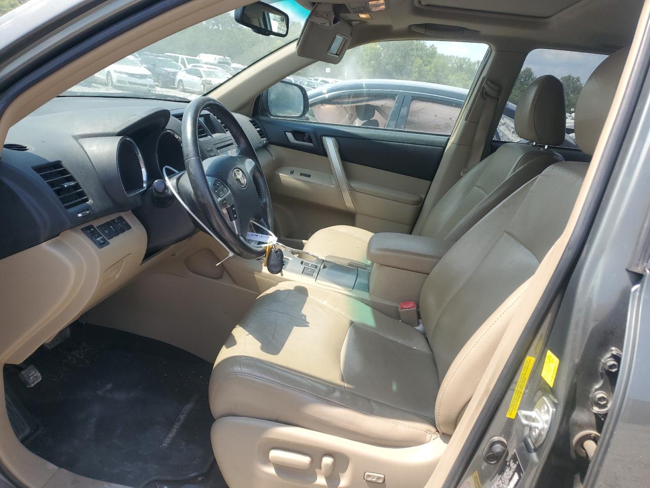 2011 Toyota Highlander Base VIN: 5TDZK3EH1BS031033 Lot: 66757844