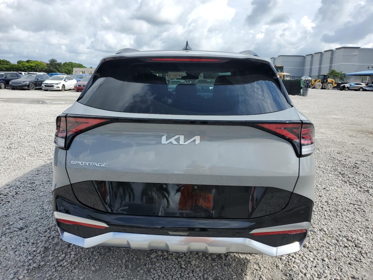 2024 Kia Sportage - Image 6