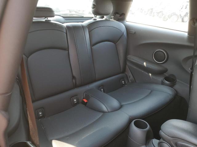 2015 MINI COOPER S