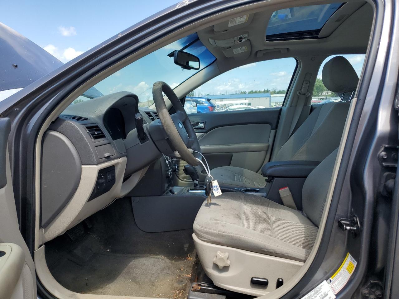 2011 Ford Fusion Se VIN: 3FAHP0HA5BR301240 Lot: 66994064