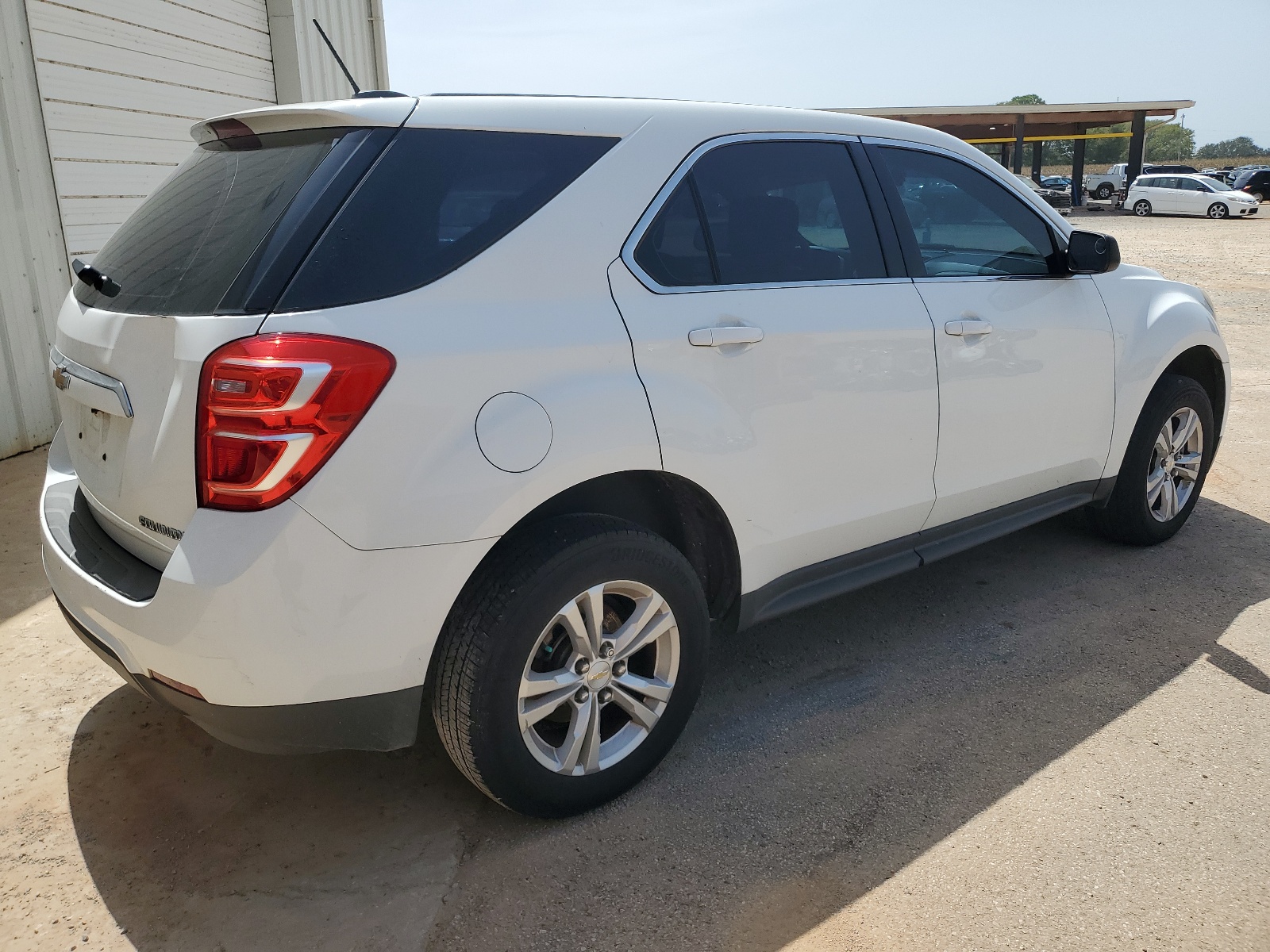 2016 Chevrolet Equinox Ls vin: 1GNALBEK1GZ102907