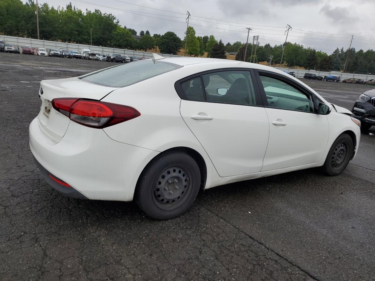 2018 Kia Forte Lx VIN: 3KPFK4A70JE220349 Lot: 68750604