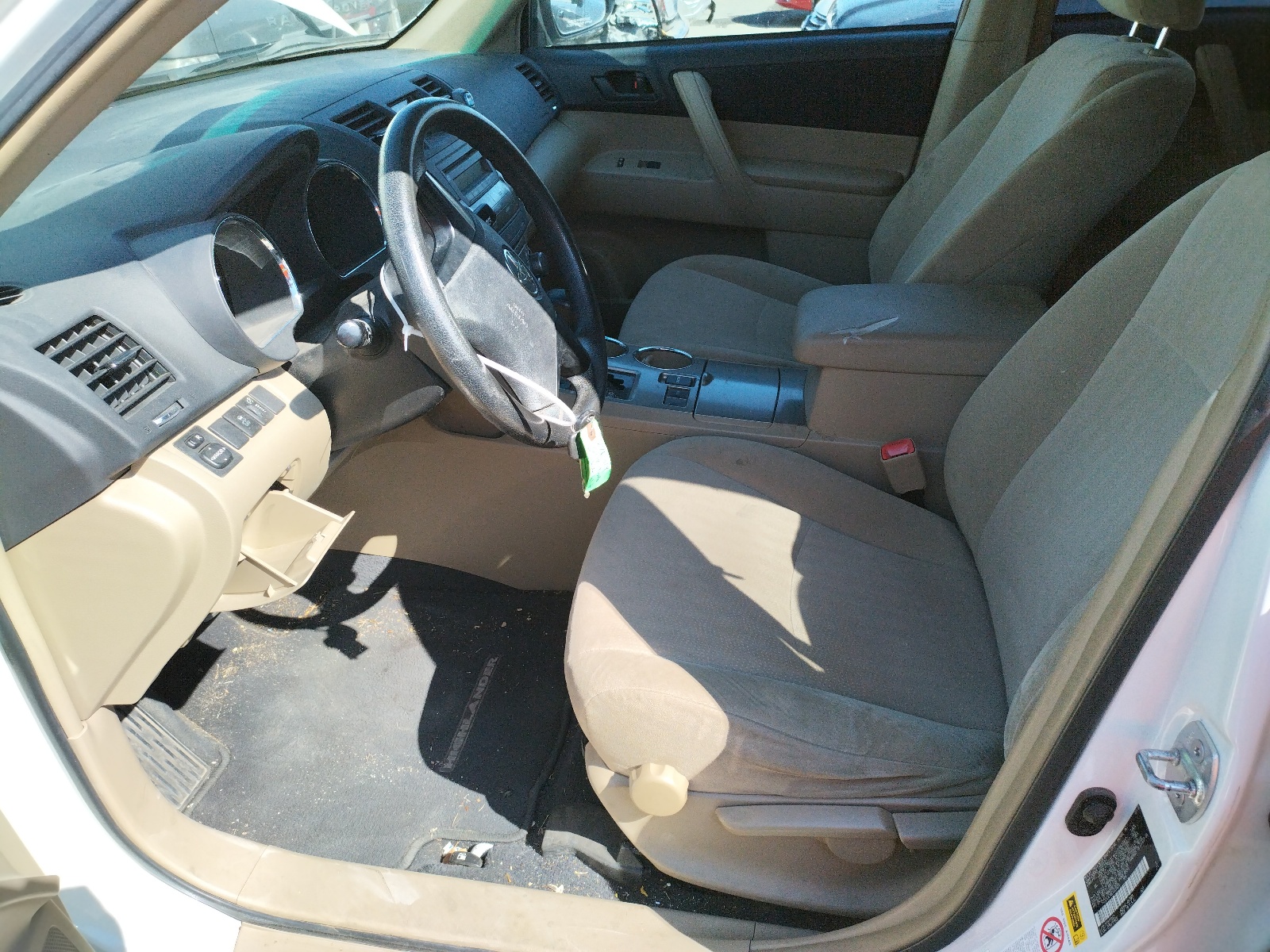 5TDZA3EH8CS029834 2012 Toyota Highlander Base