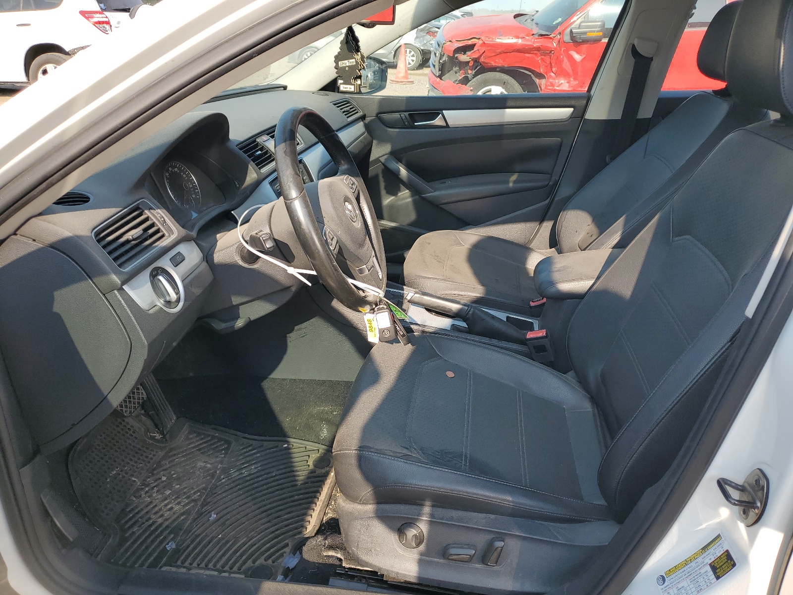 1VWBH7A36DC134287 2013 Volkswagen Passat Se