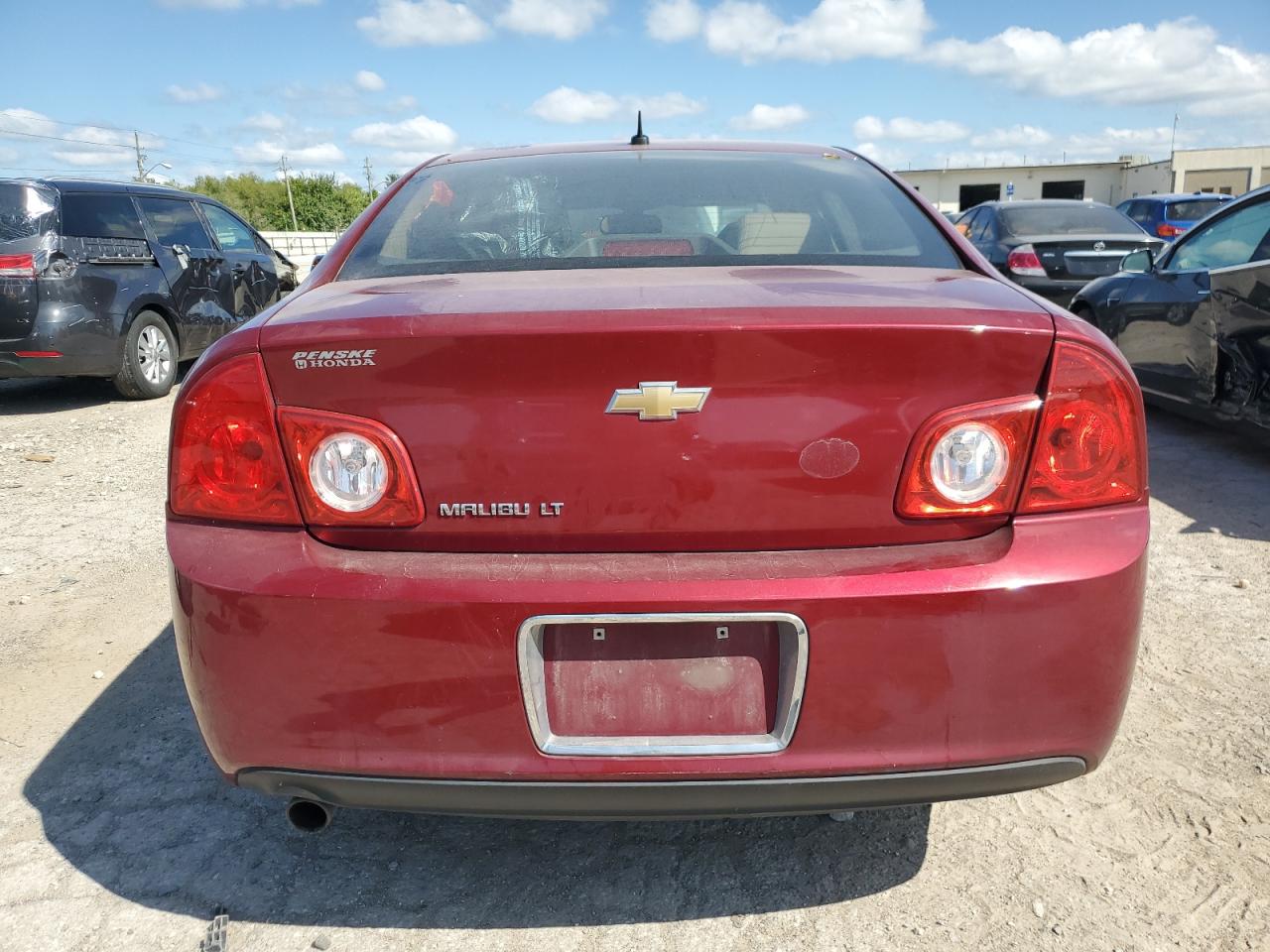 2011 Chevrolet Malibu - Image 6