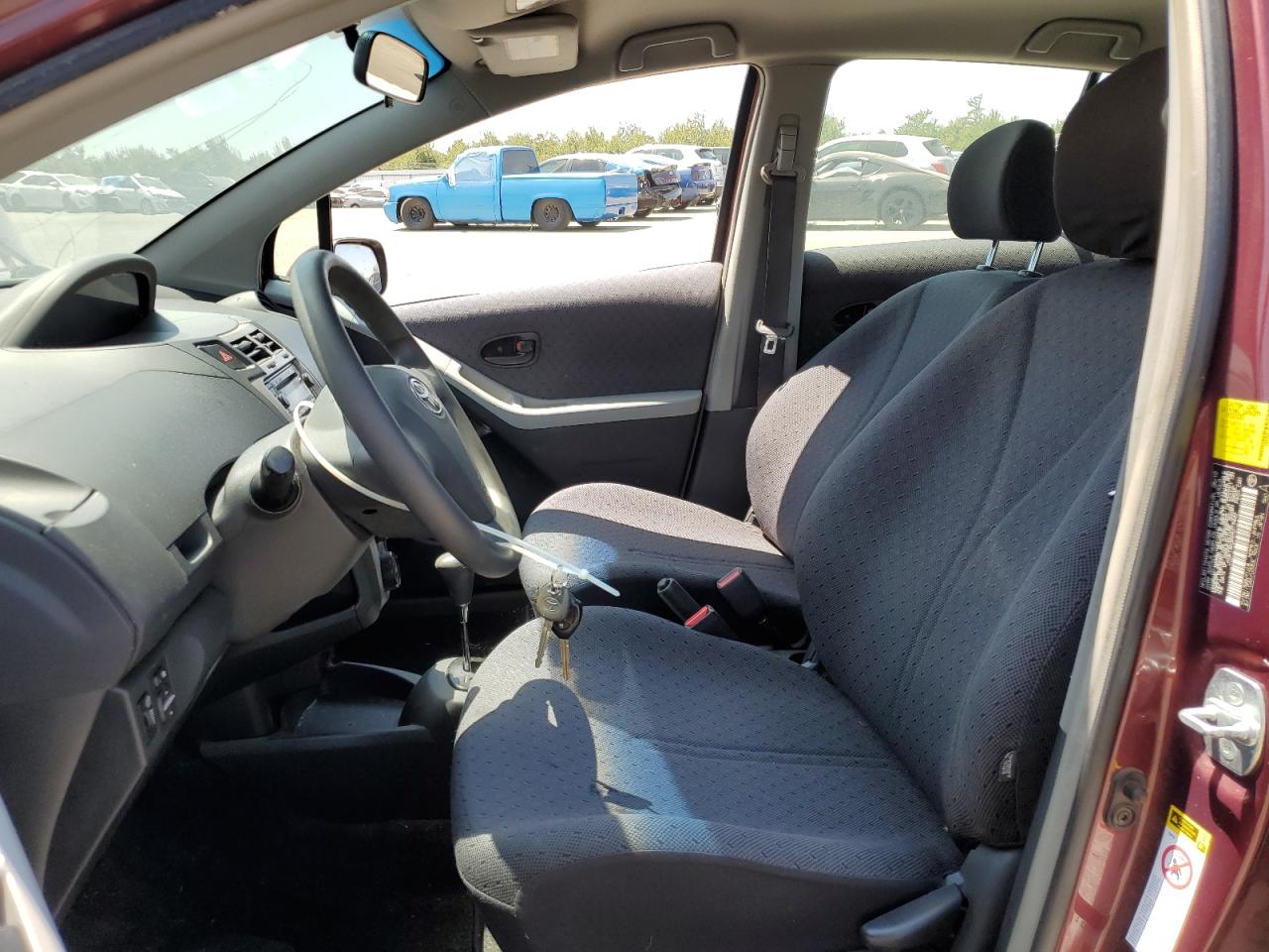 2010 Toyota Yaris - Image 7