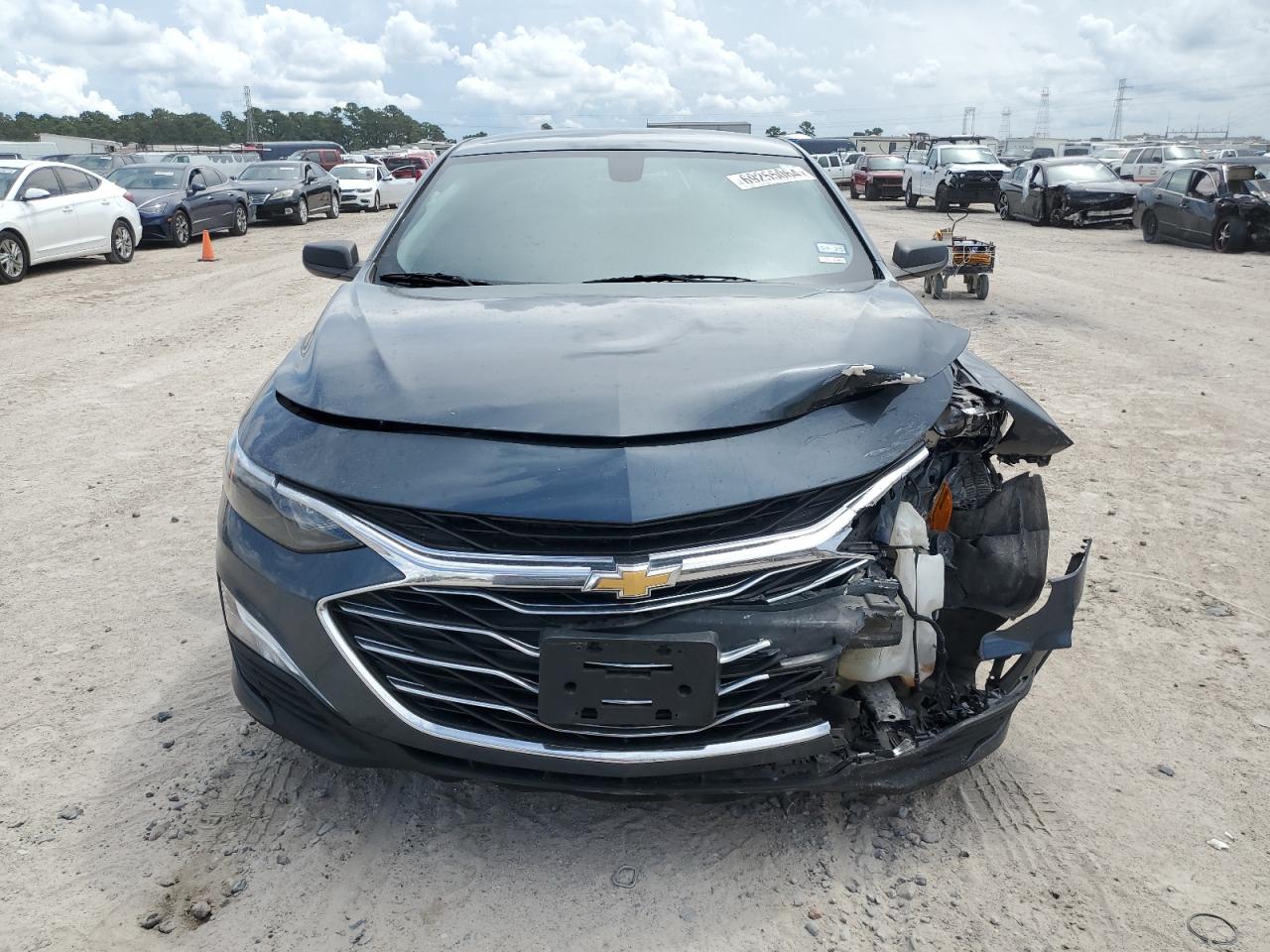 2021 Chevrolet Malibu - Image 5