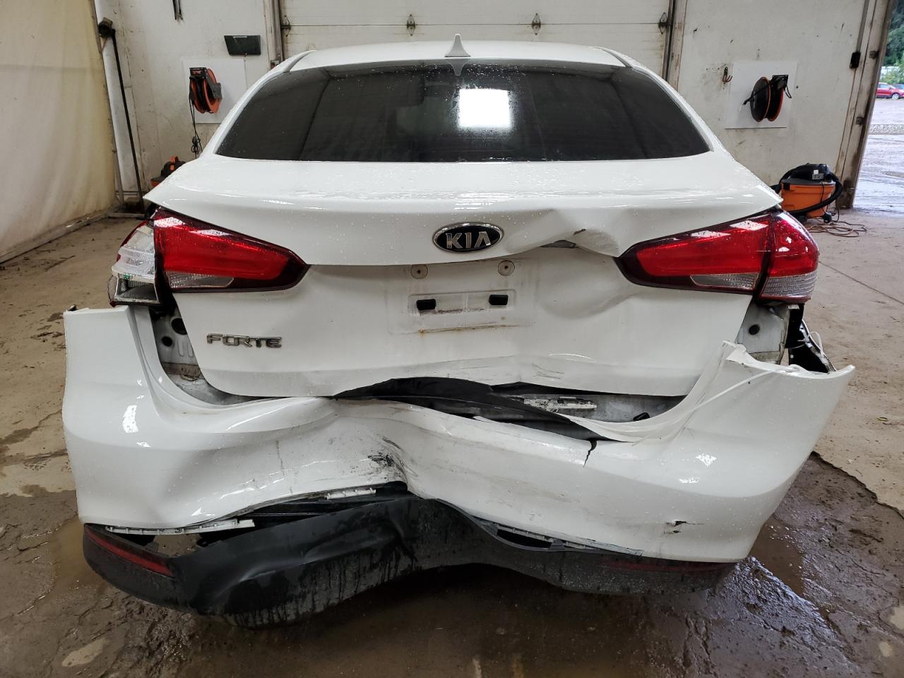 2017 Kia Forte Lx VIN: 3KPFK4A78HE023598 Lot: 66086754