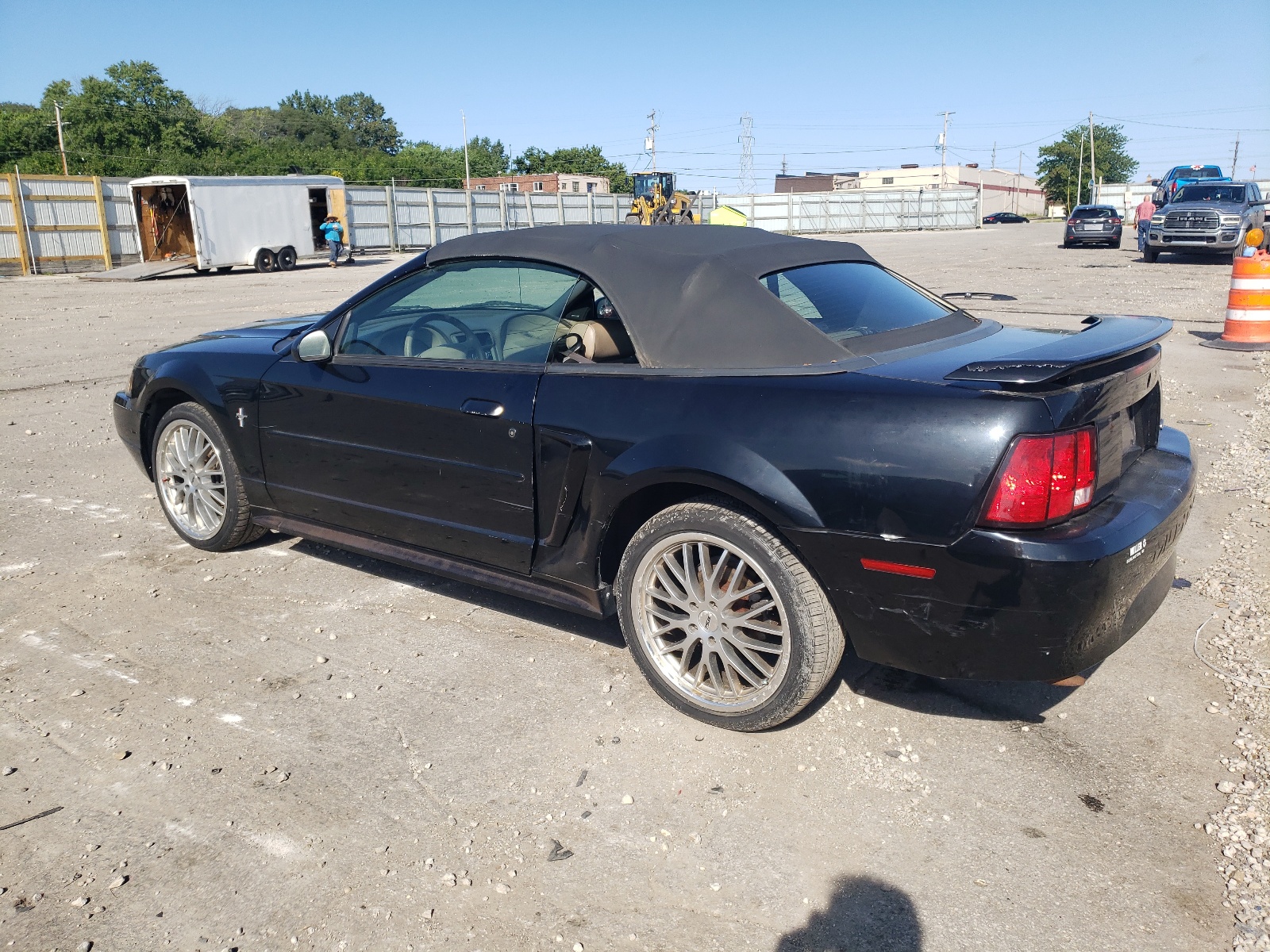 1FAFP44423F330143 2003 Ford Mustang