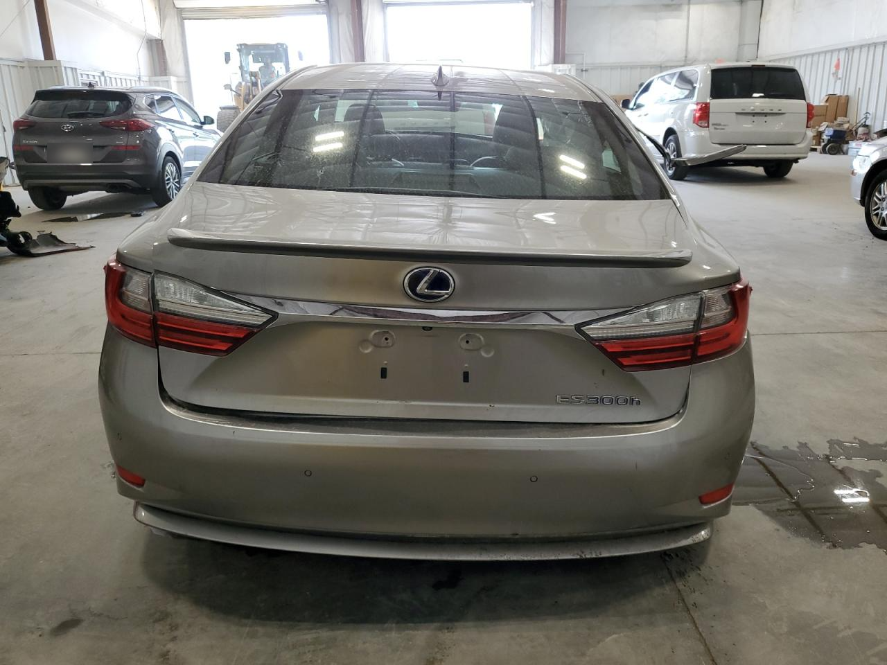 JTHBW1GGXG2122782 2016 Lexus Es 300H