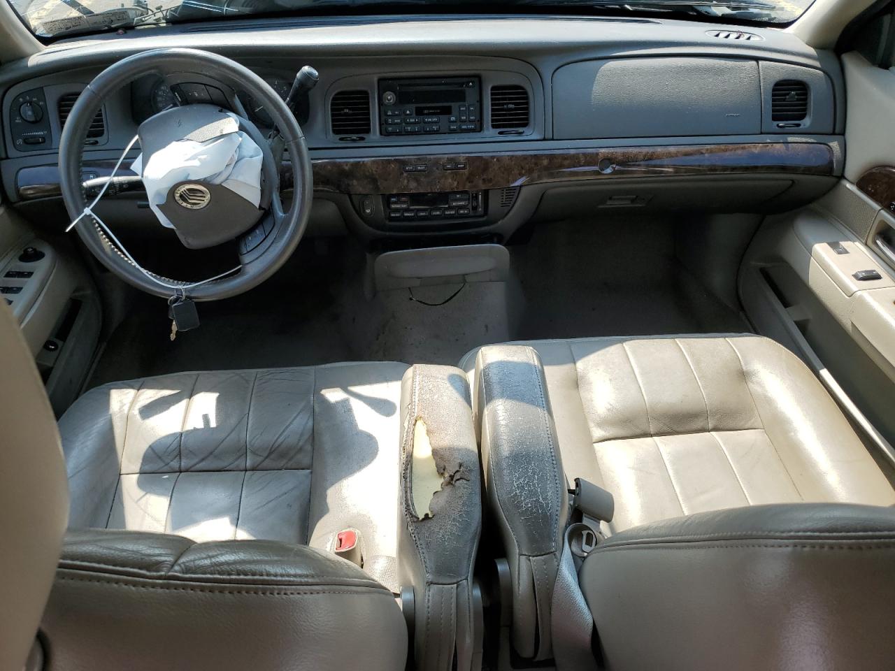 2010 Mercury Grand Marquis Ls VIN: 2MEBM7FV8AX623599 Lot: 66240354