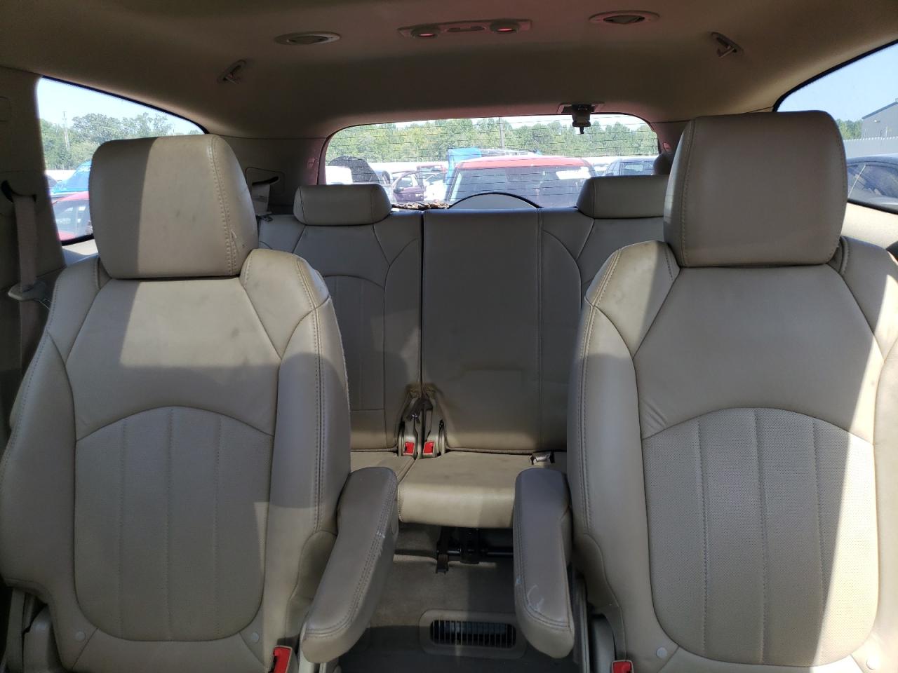 2011 Buick Enclave - Image 10