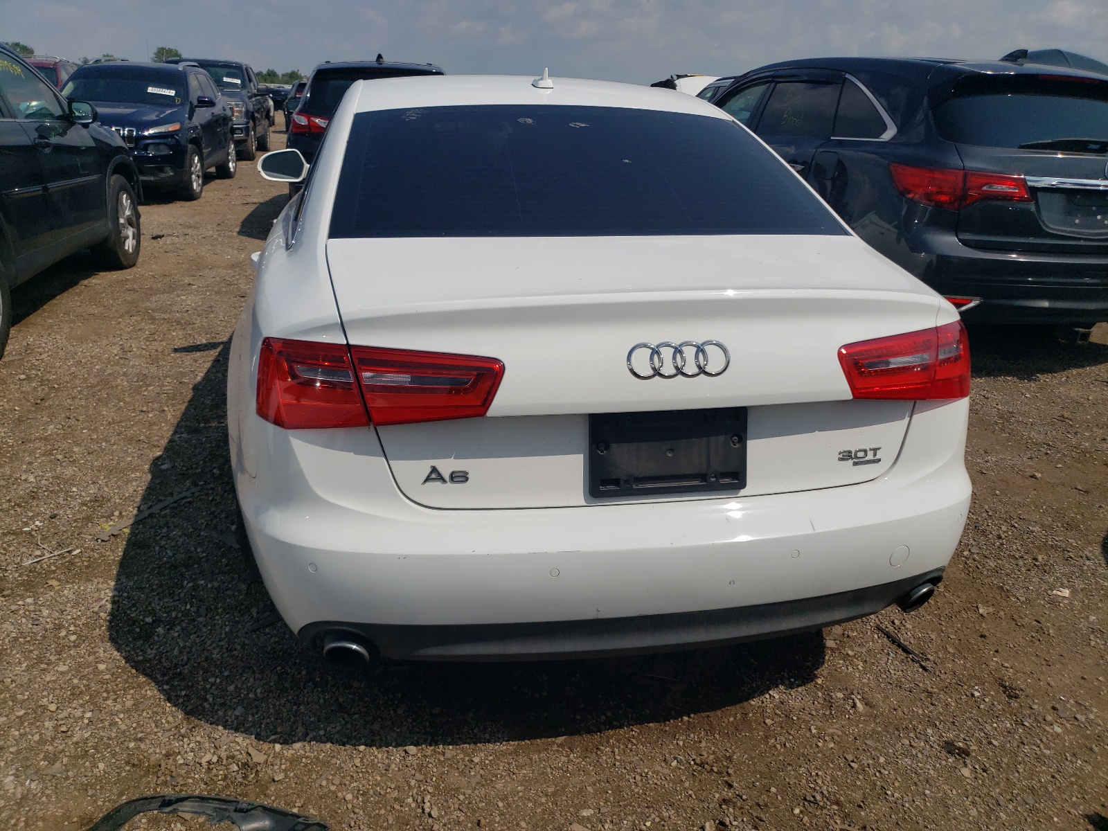 2012 Audi A6 Premium Plus vin: WAUGGAFC1CN165464