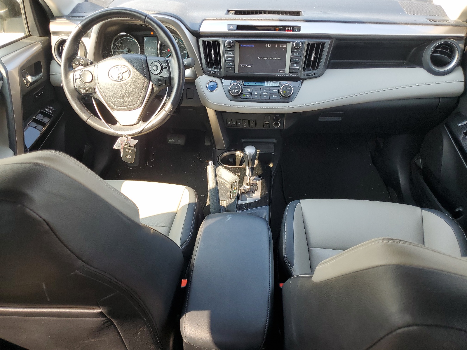 JTMDJREV5HD082237 2017 Toyota Rav4 Hv Limited