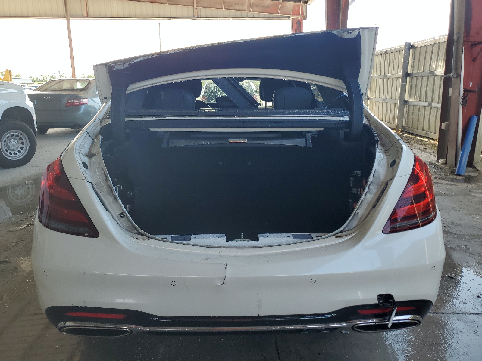 WDDUG8DB2KA424712 2019 Mercedes-Benz S 560