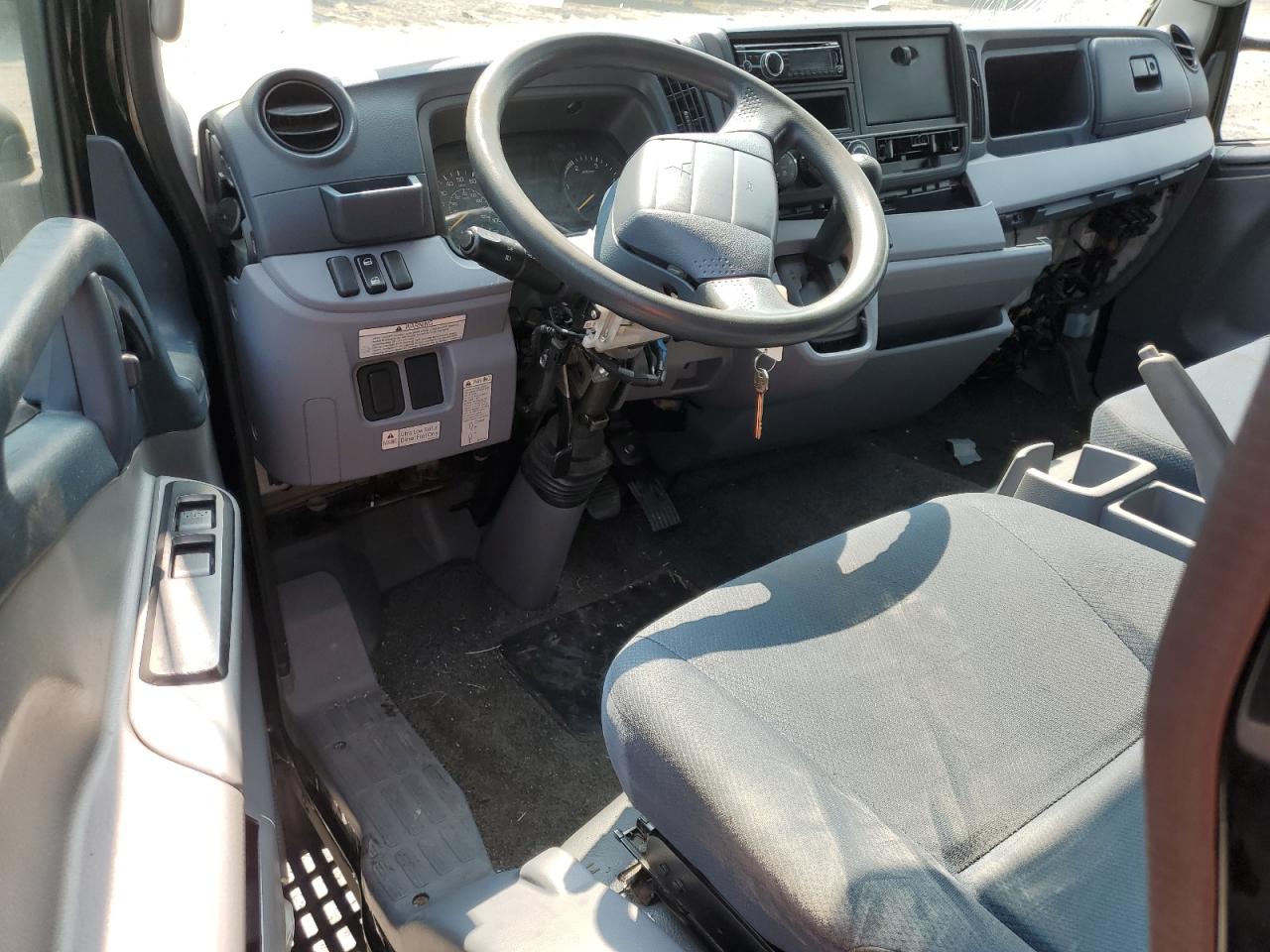 JL6CRH1A6FK000159 2015 Mitsubishi Fuso Truck Of America Inc Fe Fec92S