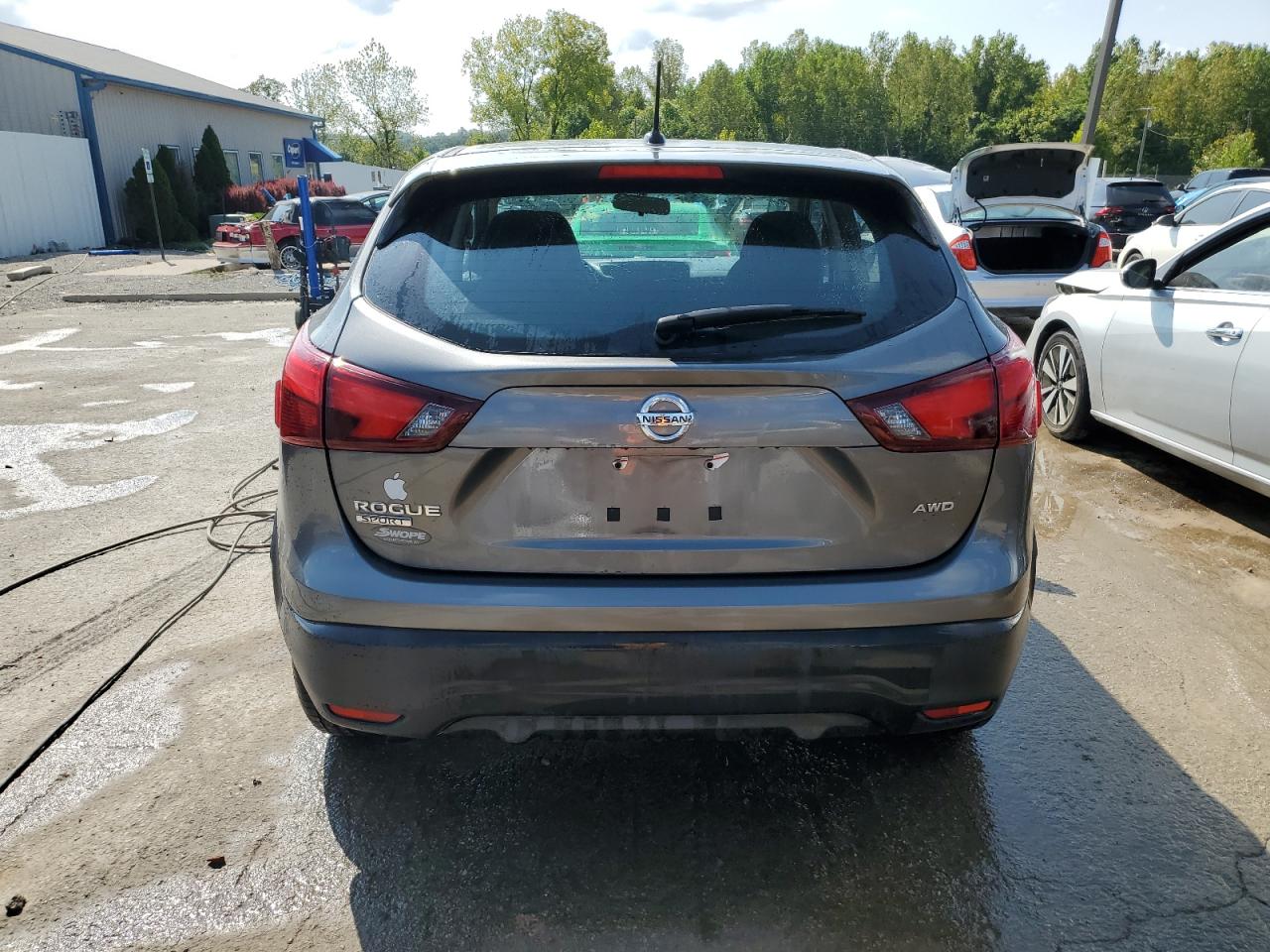 2018 Nissan Rogue Sport S VIN: JN1BJ1CR2JW259645 Lot: 67723884