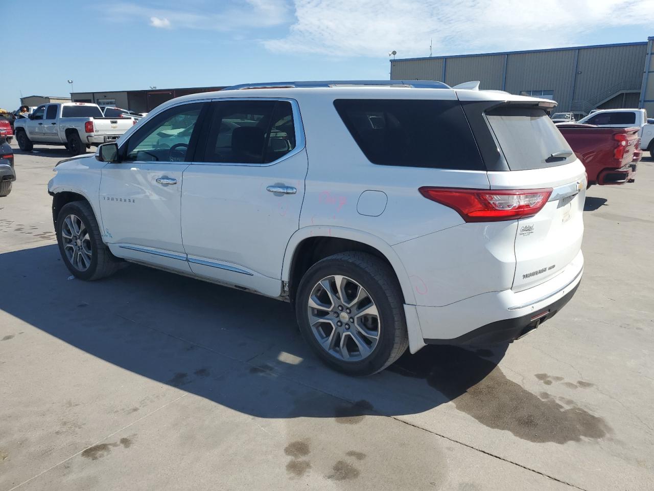 2019 Chevrolet Traverse Premier VIN: 1GNEVKKW2KJ218756 Lot: 69120454