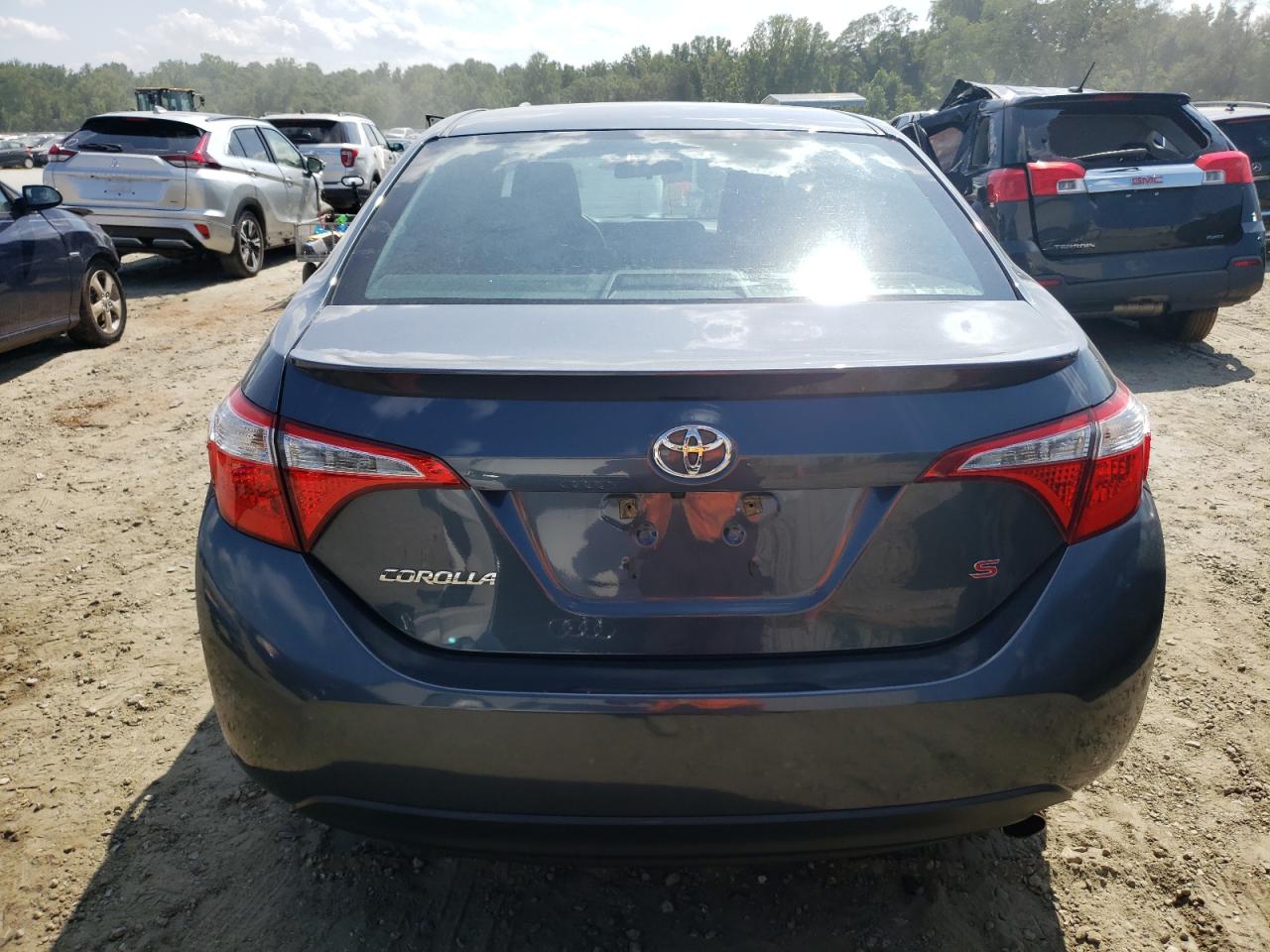 2015 Toyota Corolla L VIN: 2T1BURHE1FC472675 Lot: 68321204