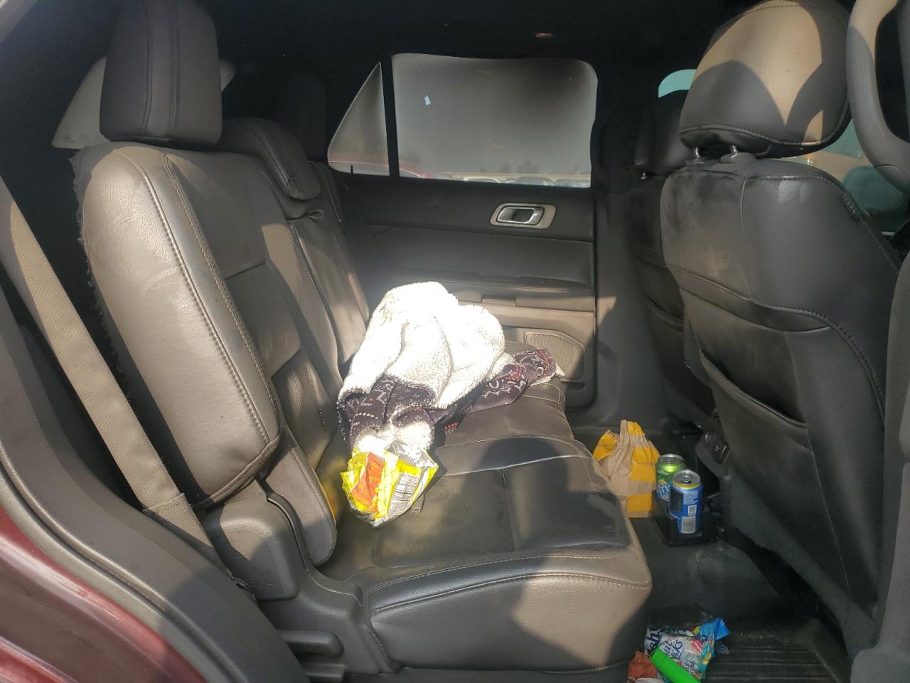 2011 Ford Explorer - Image 11