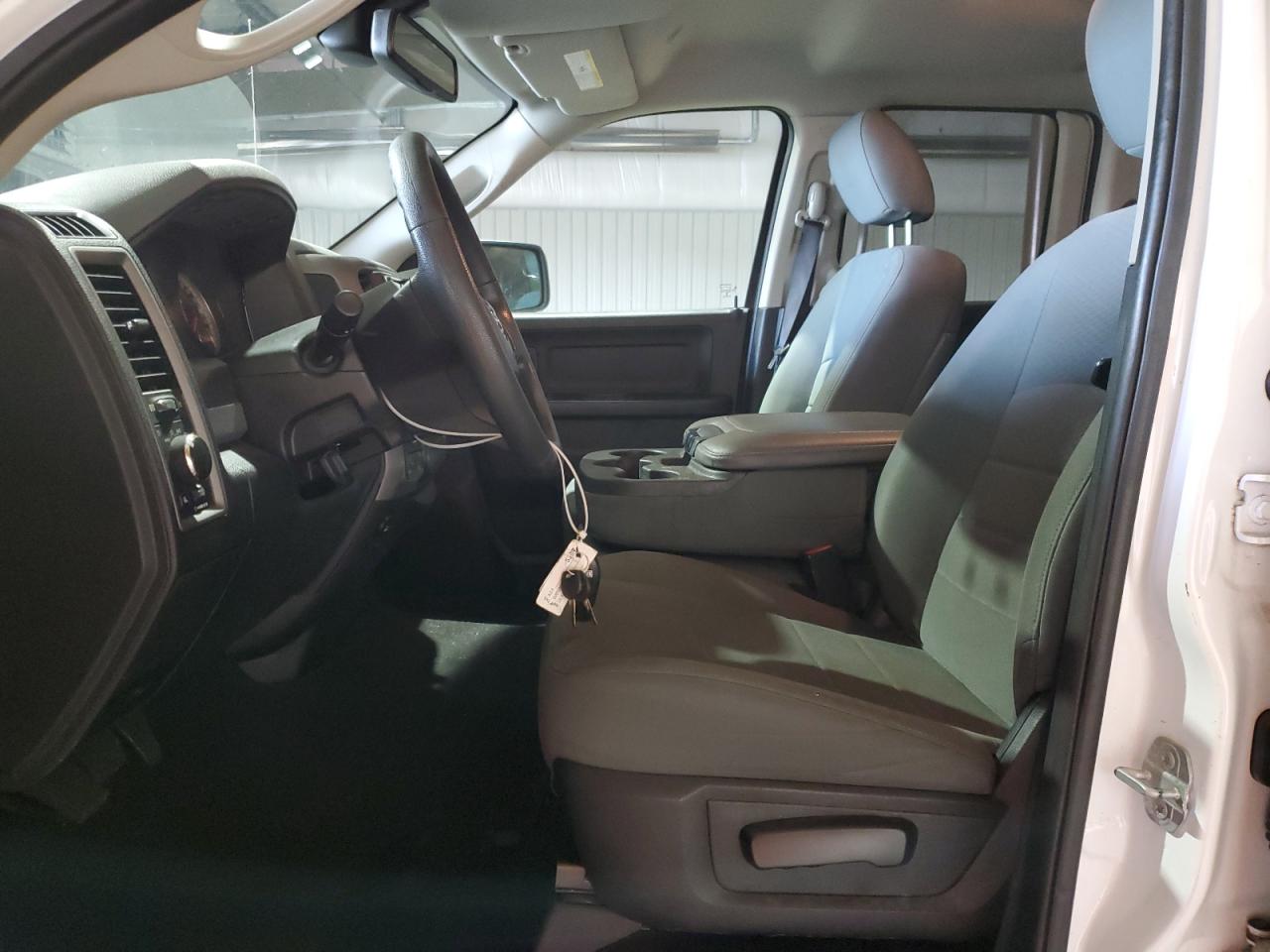 2018 Ram 1500 St VIN: 1C6RR7FG2JS212065 Lot: 66208284