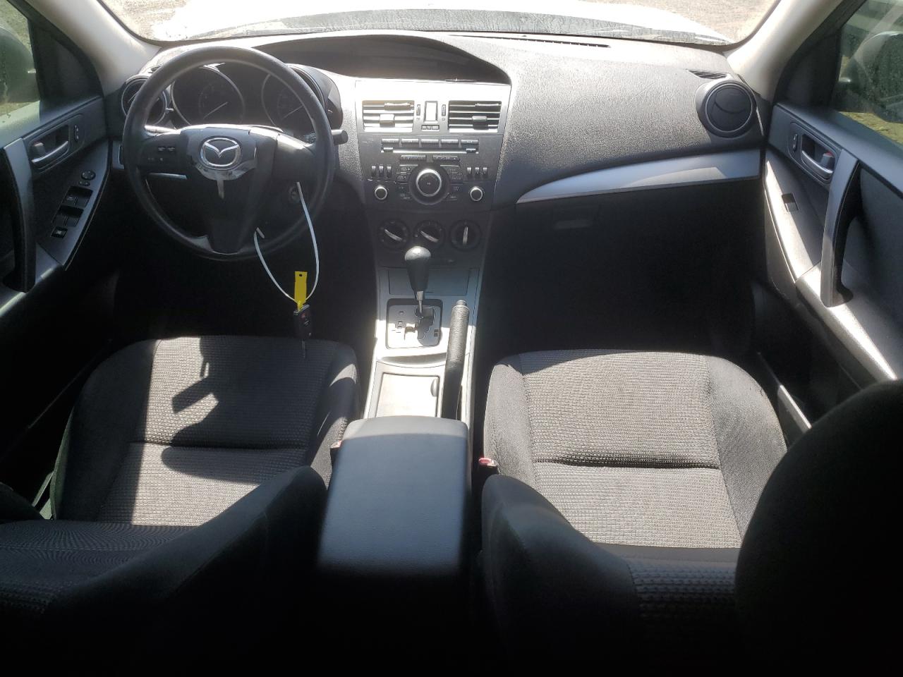 JM1BL1UGXC1510125 2012 Mazda 3 I