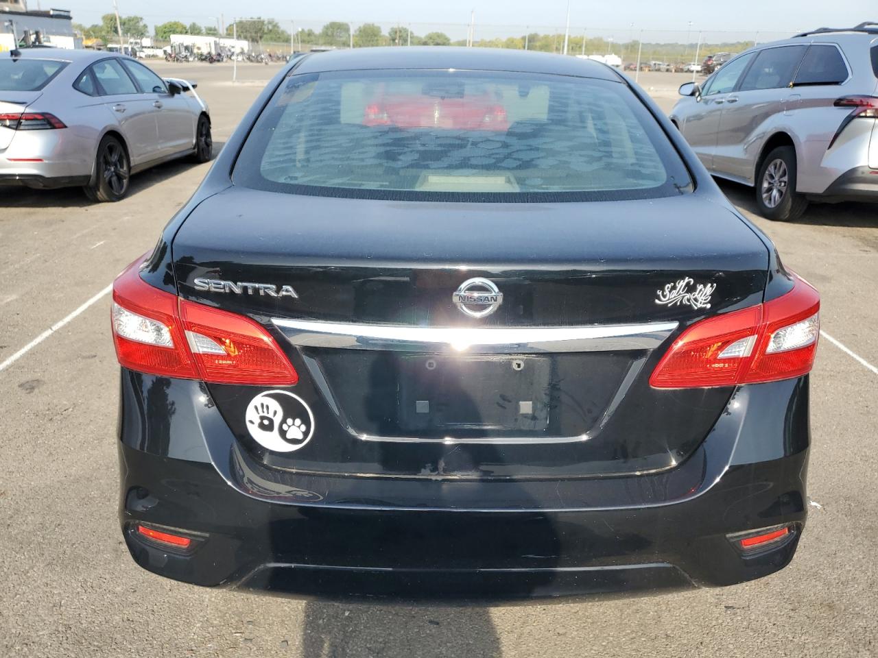 3N1AB7AP4JY216107 2018 Nissan Sentra S