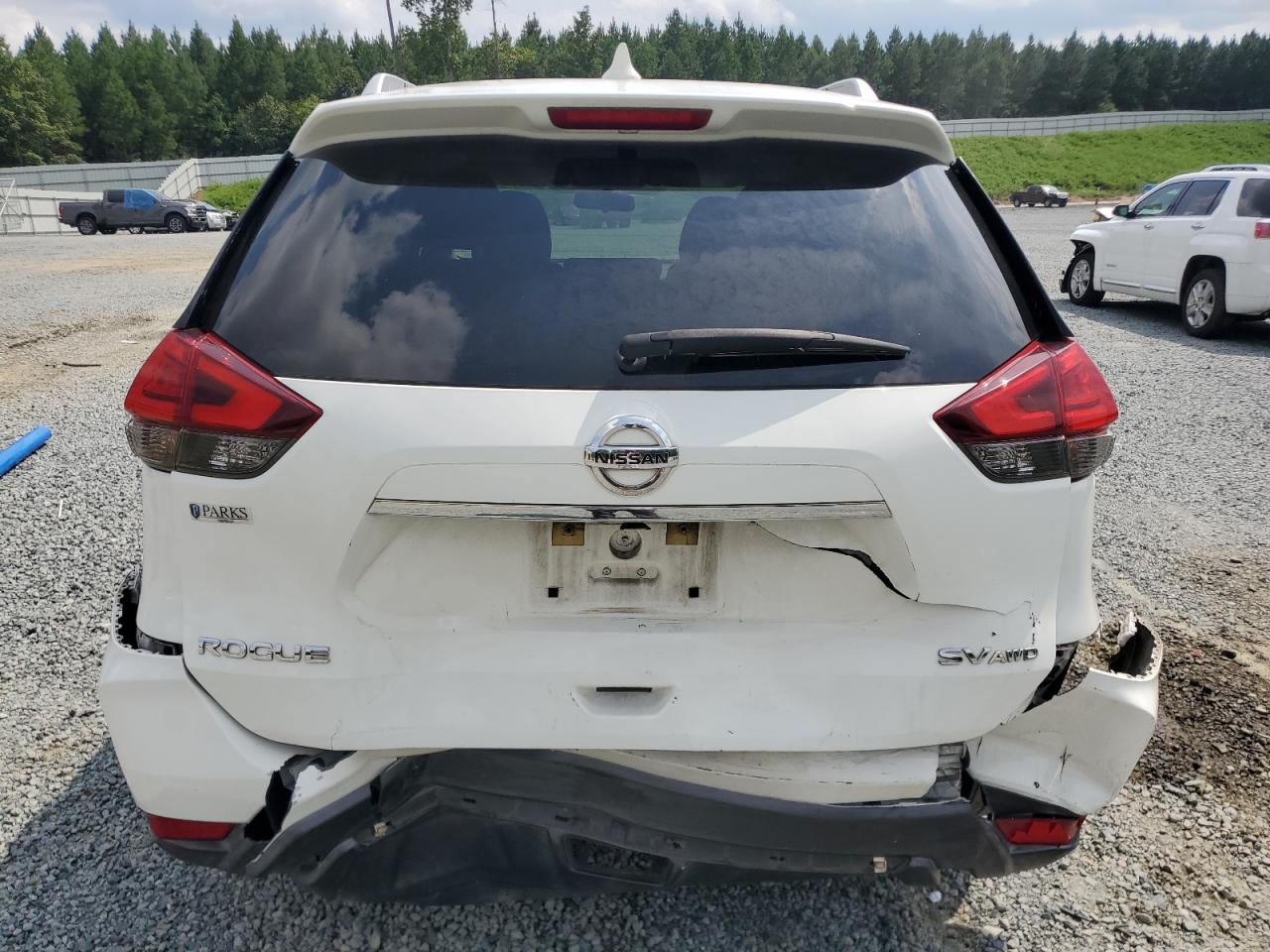 2017 Nissan Rogue S VIN: KNMAT2MV1HP532485 Lot: 64176644