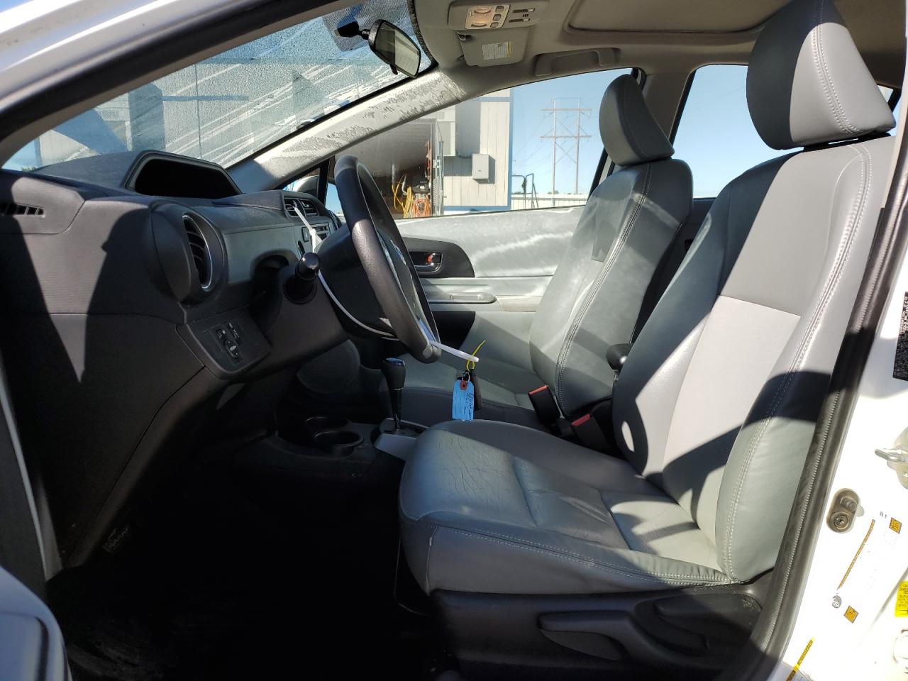 JTDKDTB33C1002071 2012 Toyota Prius C