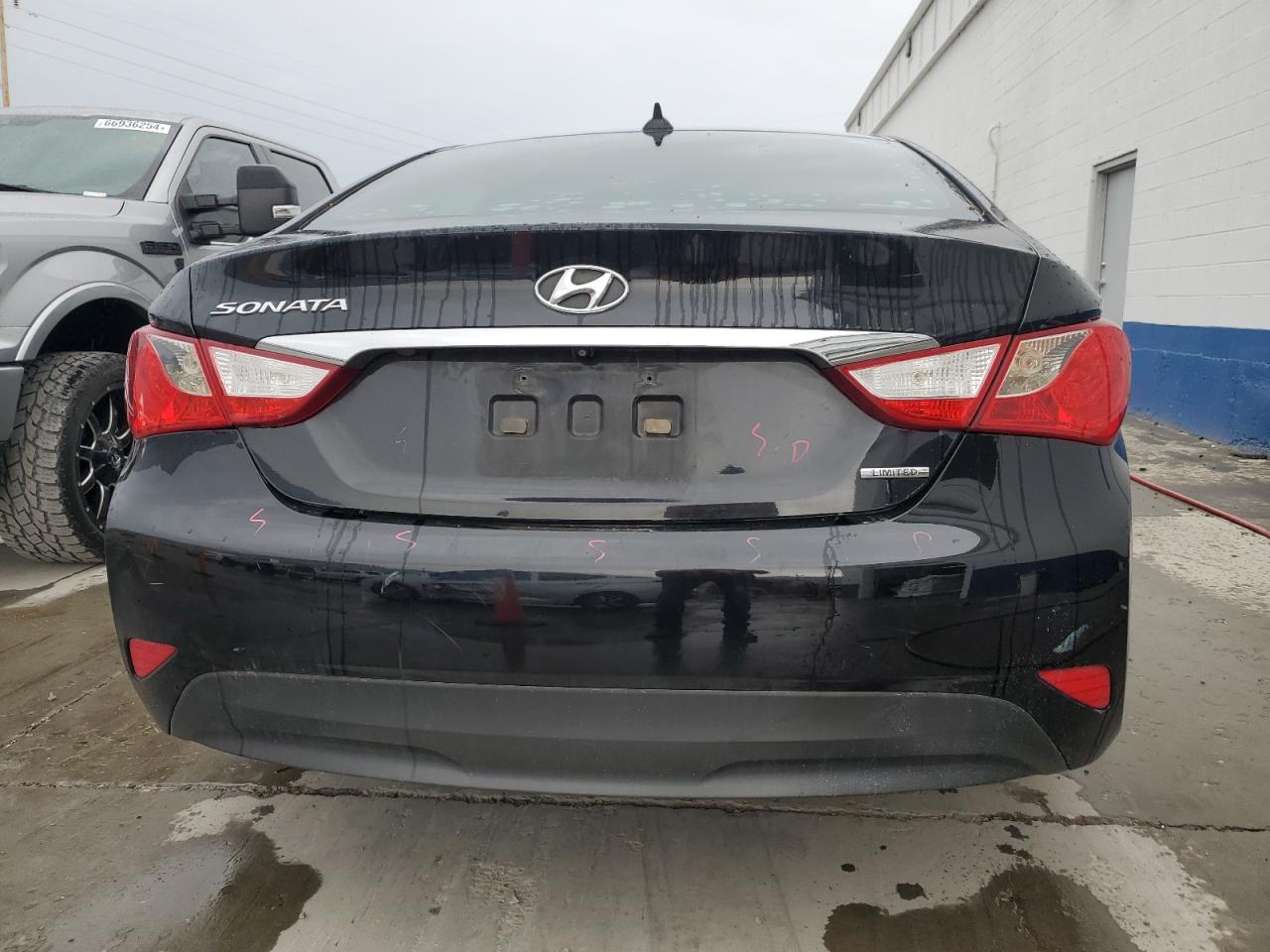 2014 Hyundai Sonata - Image 6