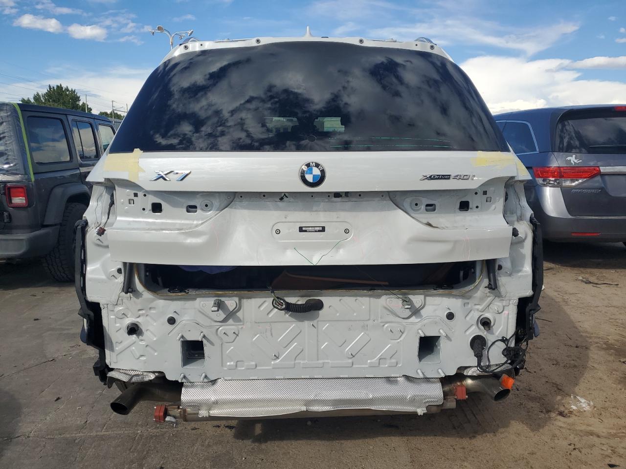 5UXCW2C09N9L14170 2022 BMW X7 xDrive40I