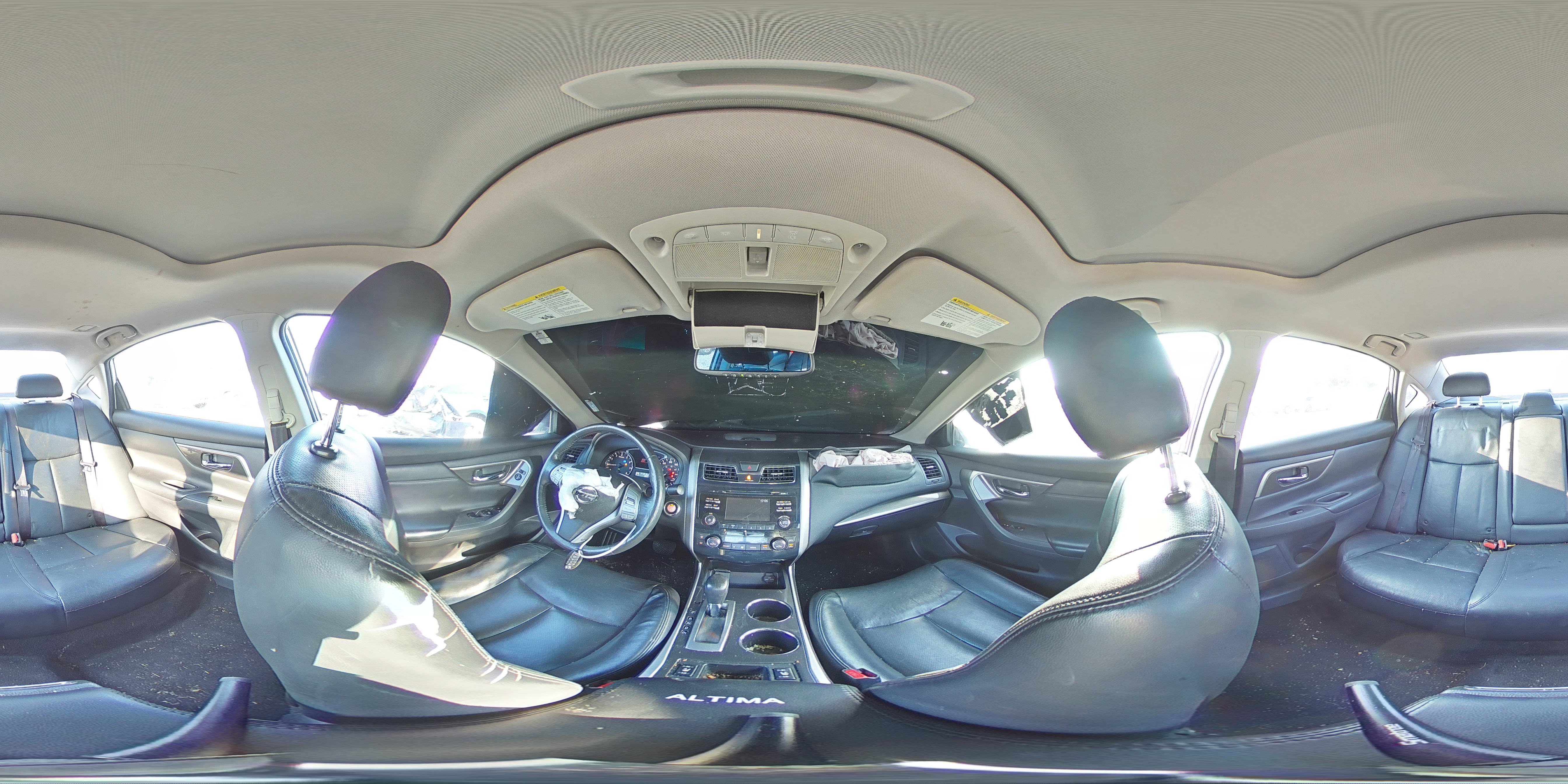 2015 Nissan Altima - Image 12