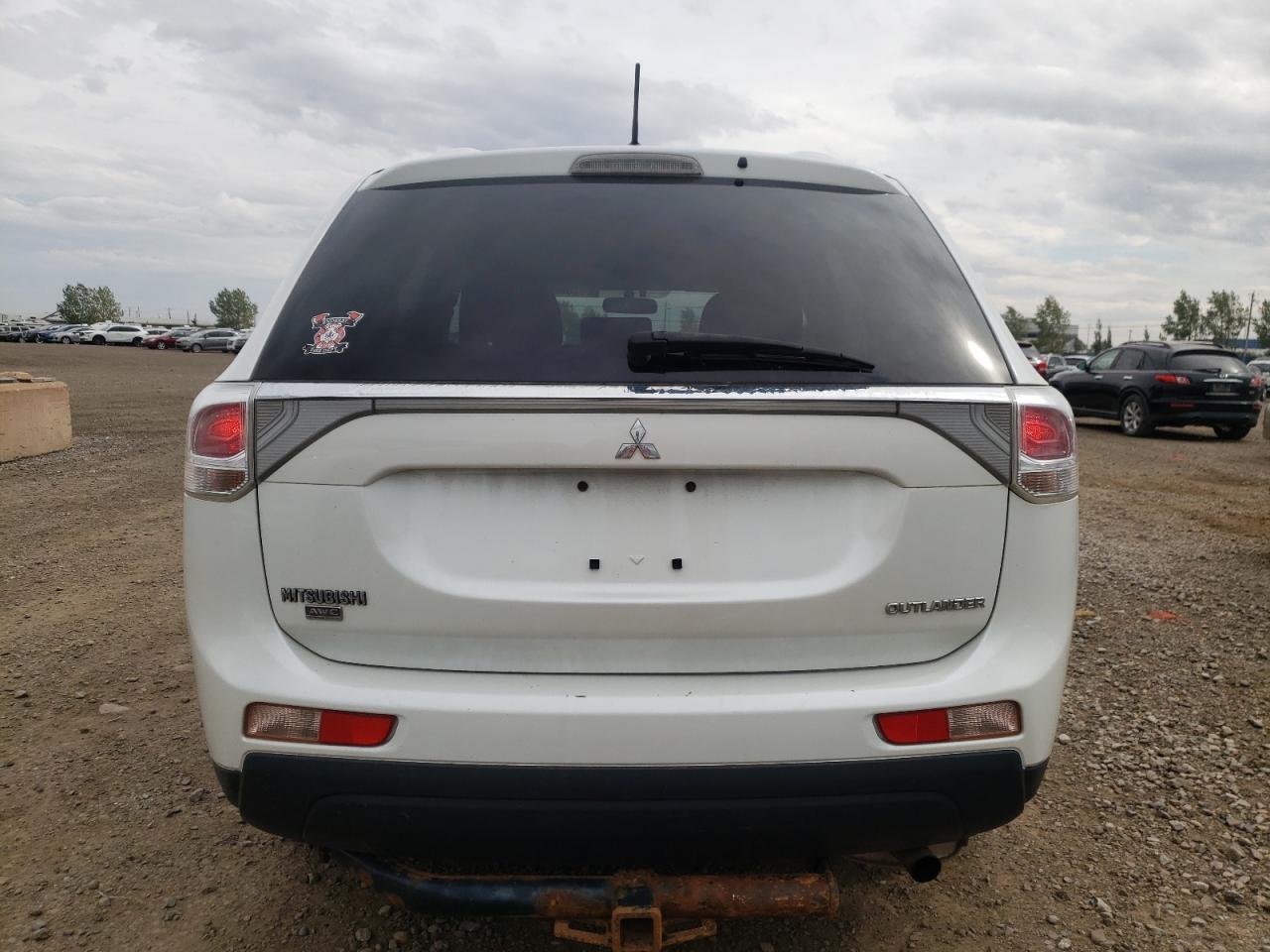 2014 Mitsubishi Outlander Es VIN: JA4AZ2A3XEZ605493 Lot: 69296634