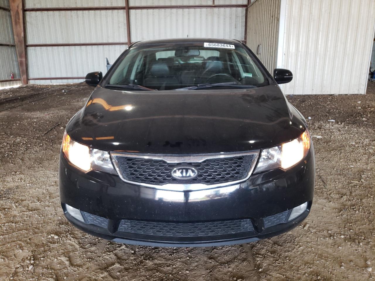 2012 Kia Forte - Image 5
