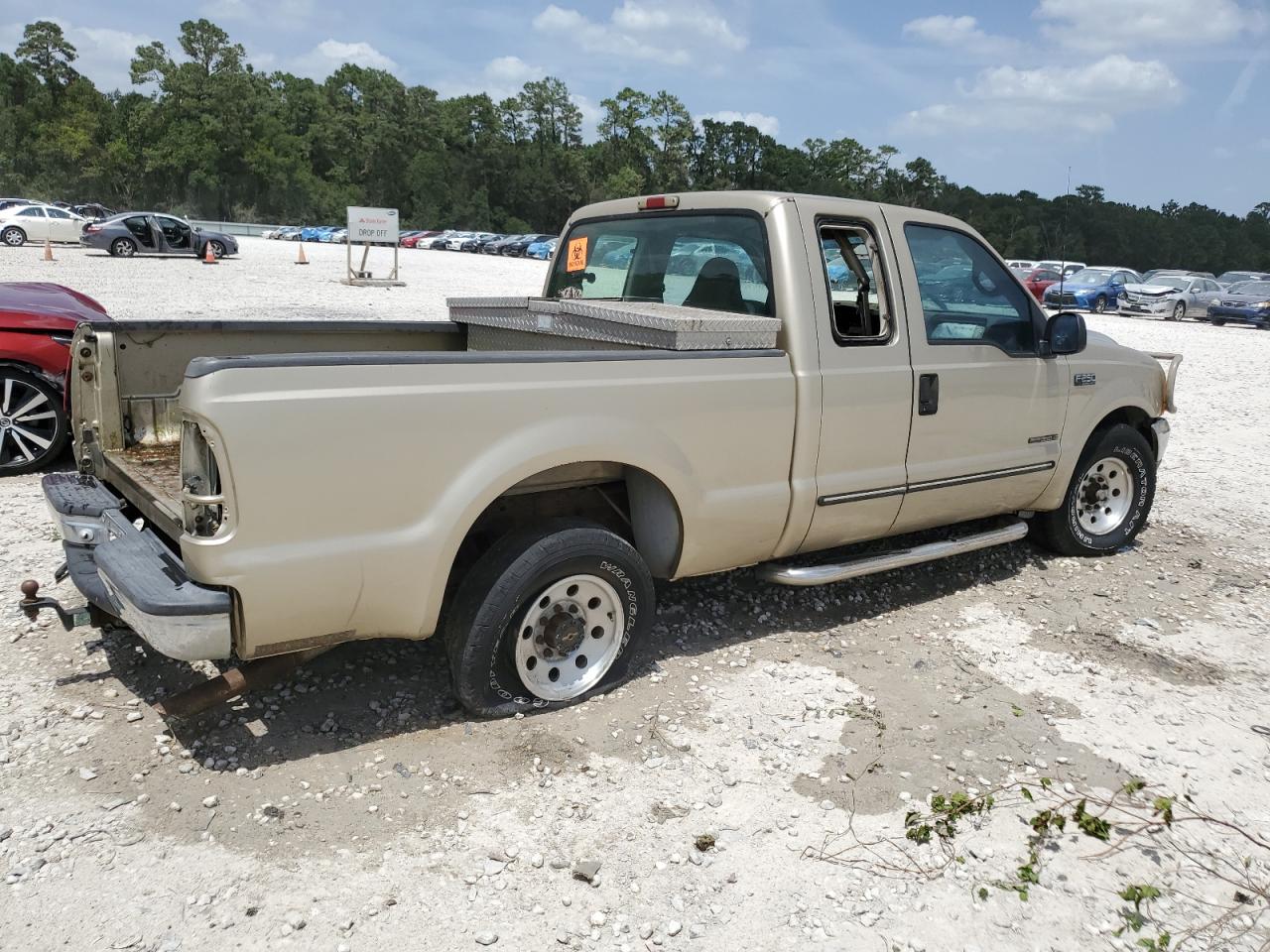 2000 Ford F250 Super Duty VIN: 1FTNX20F2YED35468 Lot: 62275254