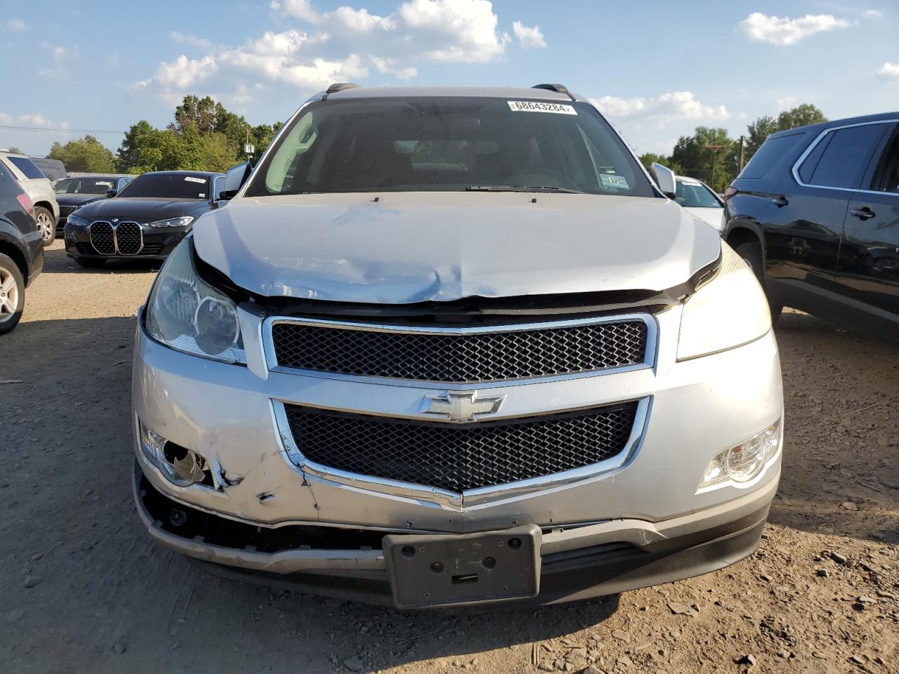 2010 Chevrolet Traverse - Image 5