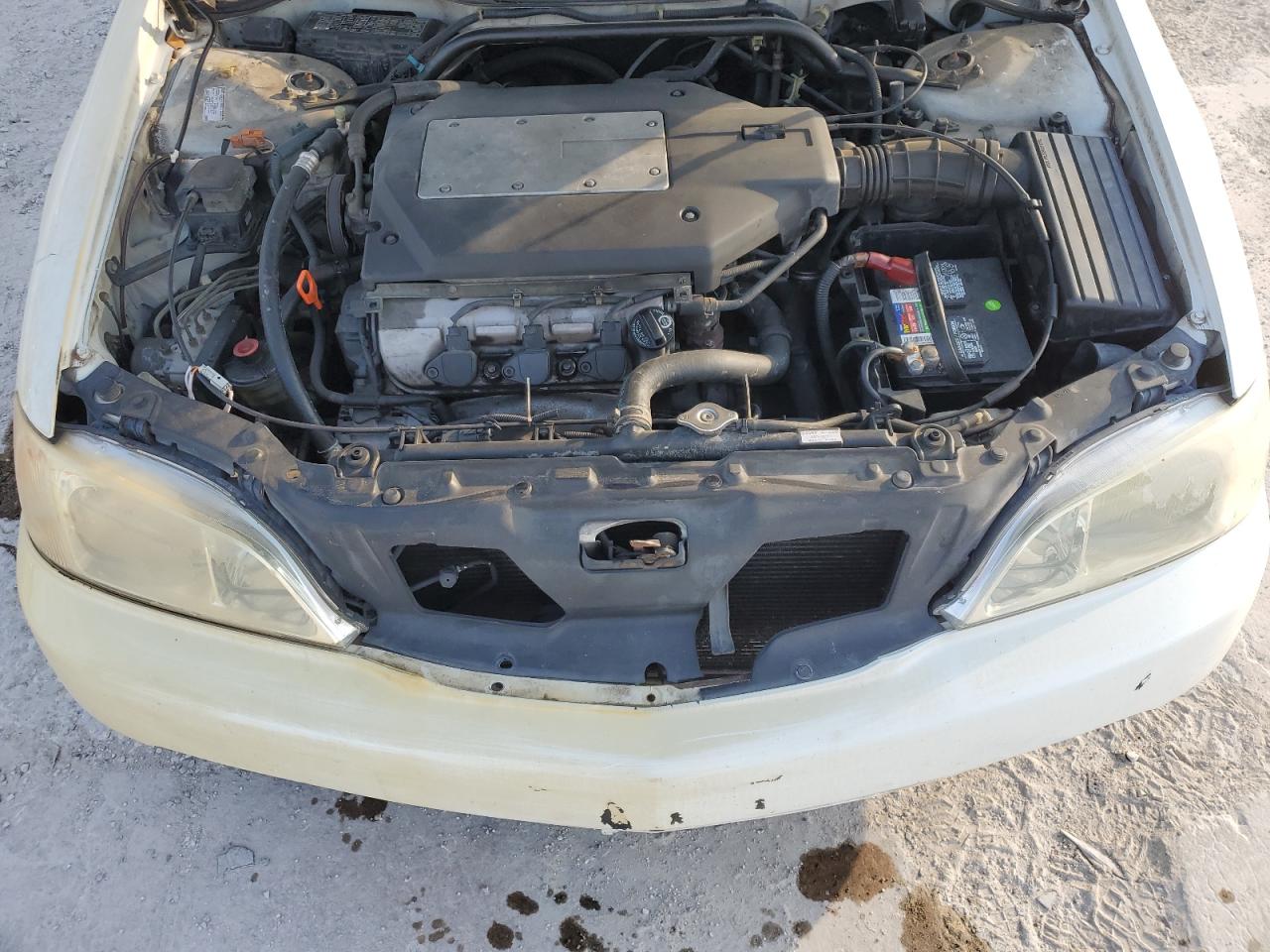 19UUA5661YA063090 2000 Acura 3.2Tl