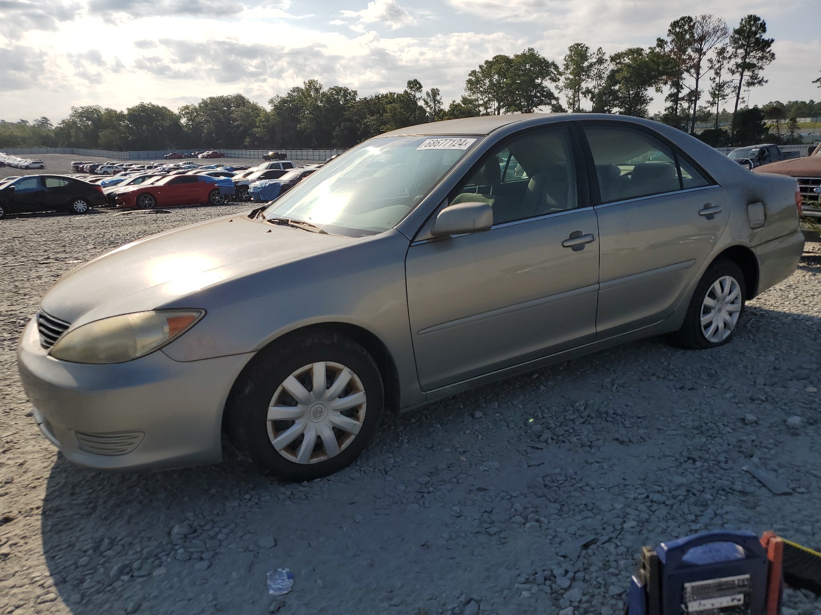 4T1BE30K15U601555 2005 Toyota Camry Le