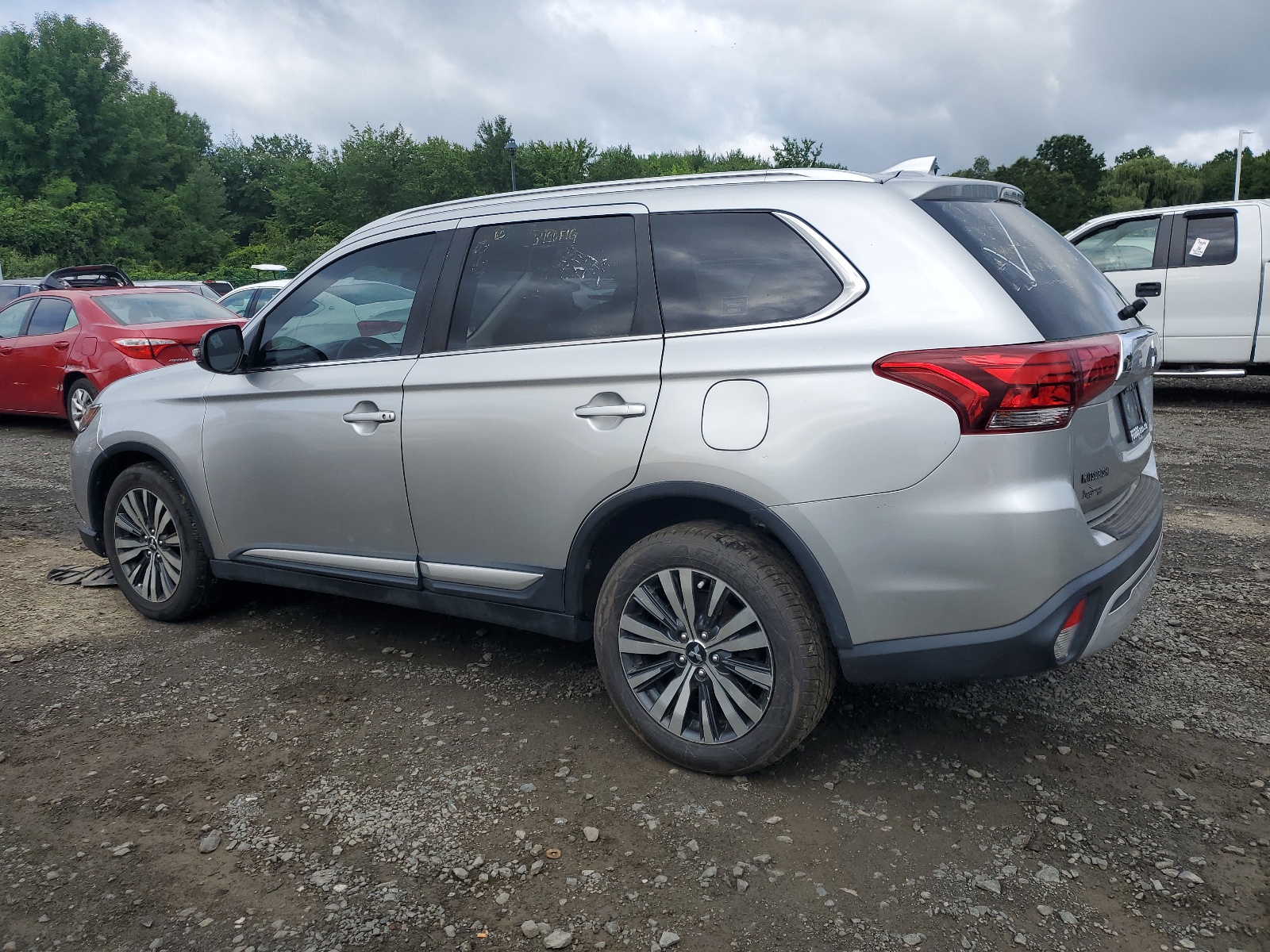 2019 Mitsubishi Outlander Se vin: JA4AZ3A34KZ027487