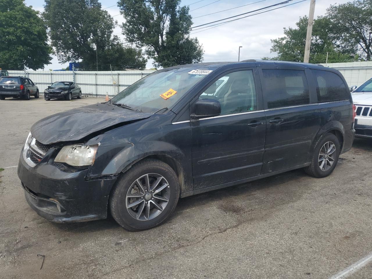 2017 Dodge Grand Caravan Sxt იყიდება Moraine-ში, OH - All Over